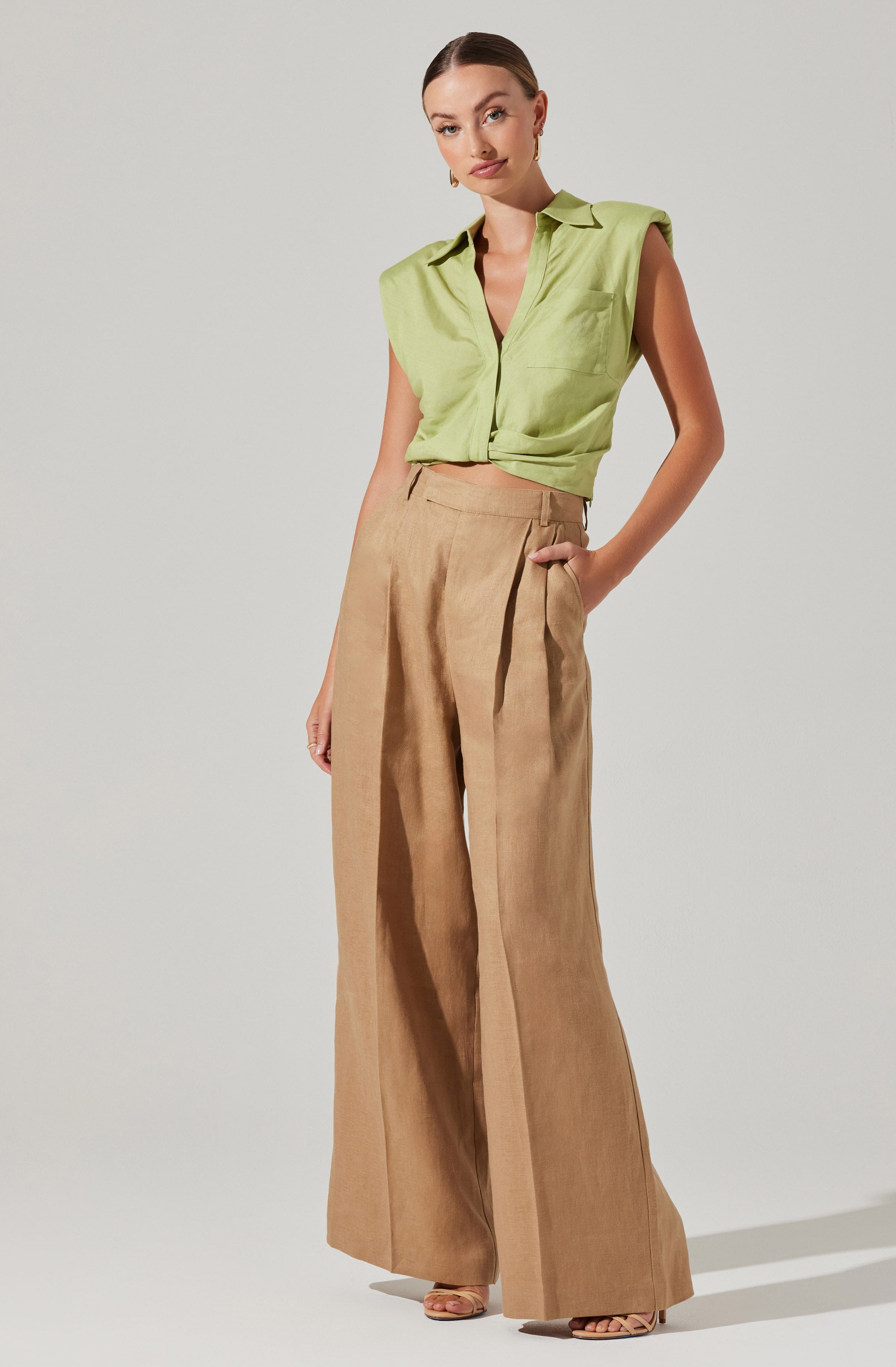 Kathlynn Front Twist Collared Top-Aljck