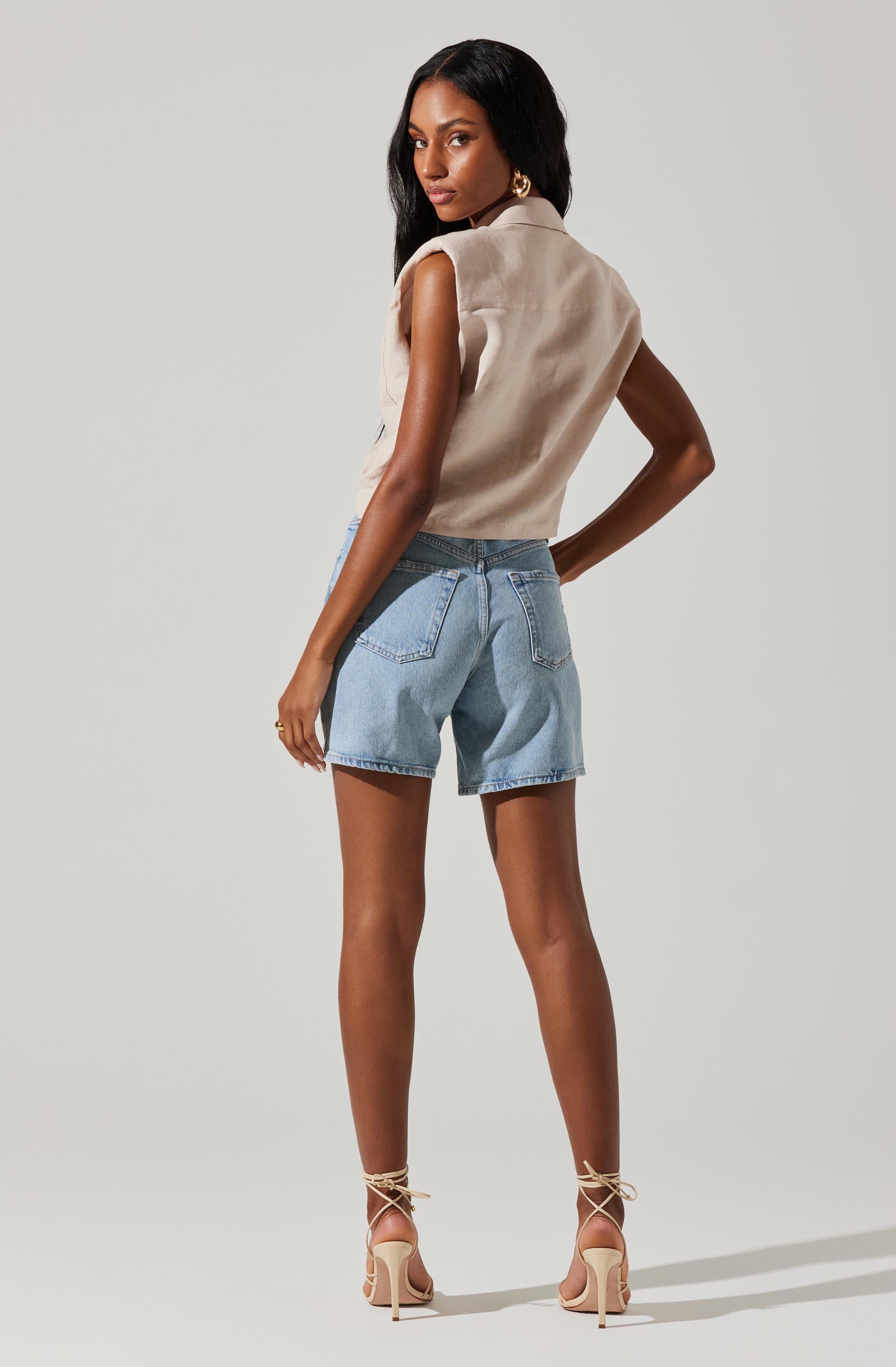 Kathlynn Front Twist Collared Top-Aljck