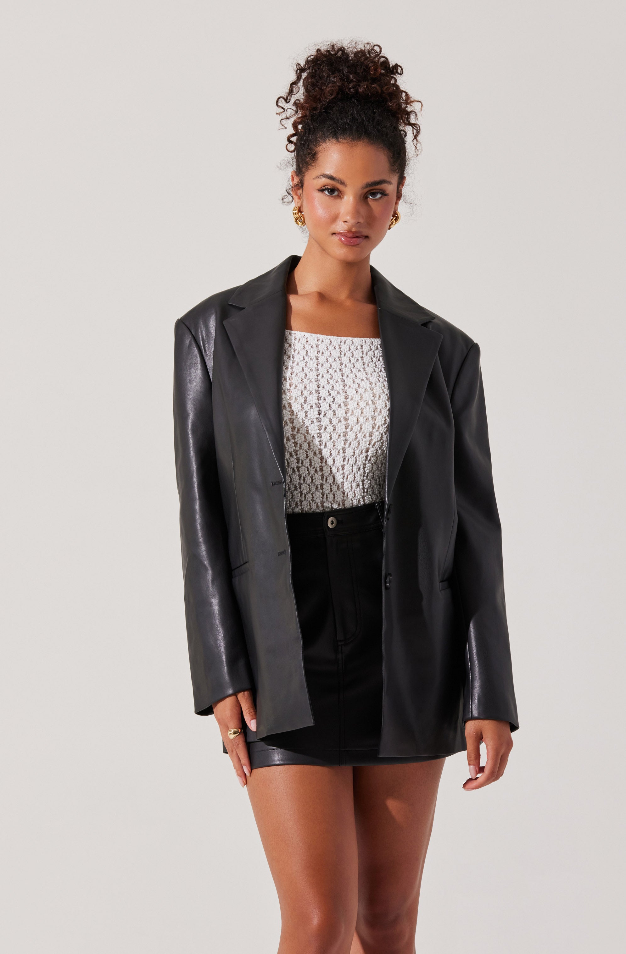 Ezra Faux Leather Oversized Blazer-Aljck