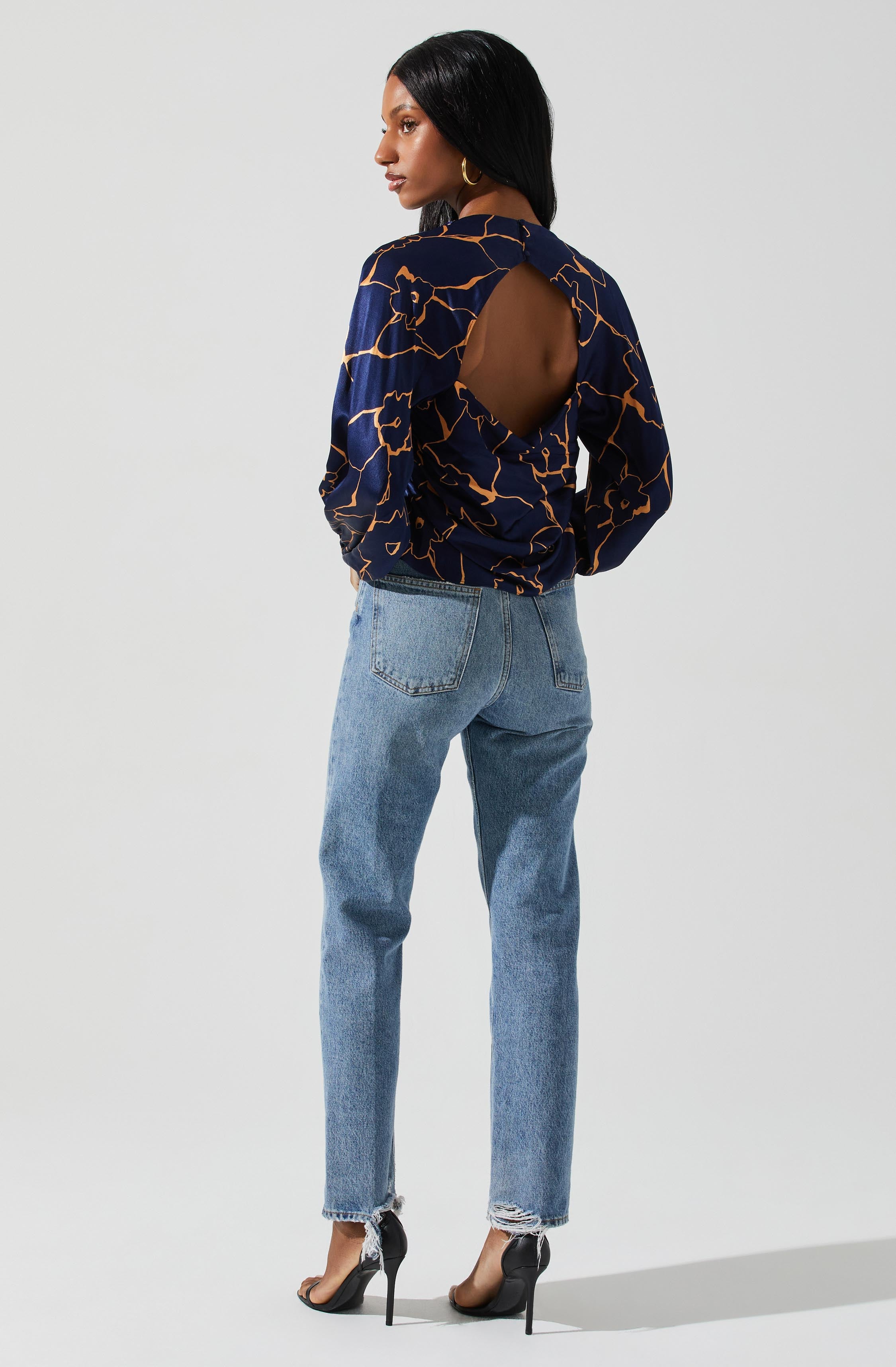 Veronica Floral Cutout Top-Aljck