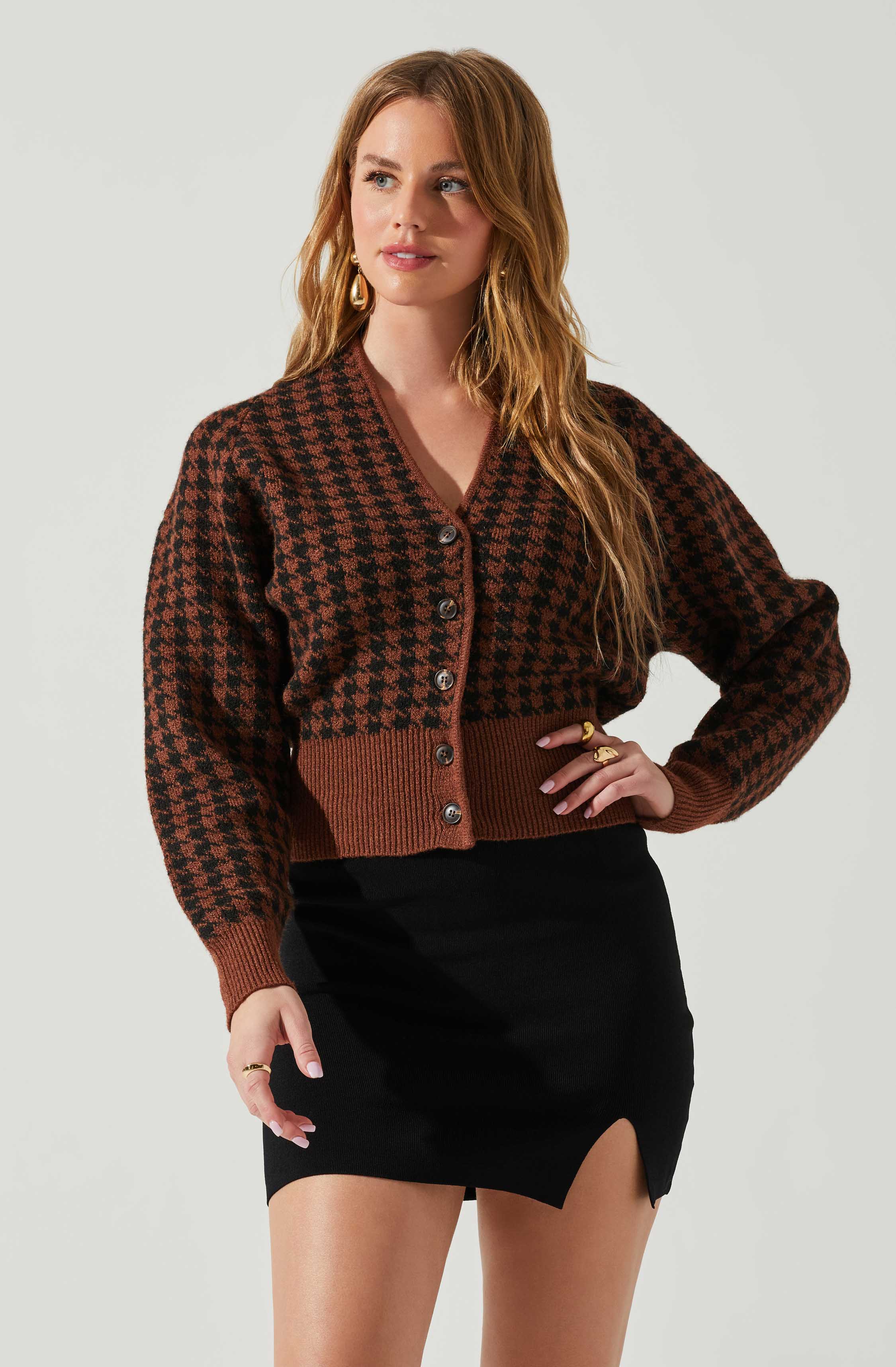 Ruby Houndstooth Cardigan-Aljck