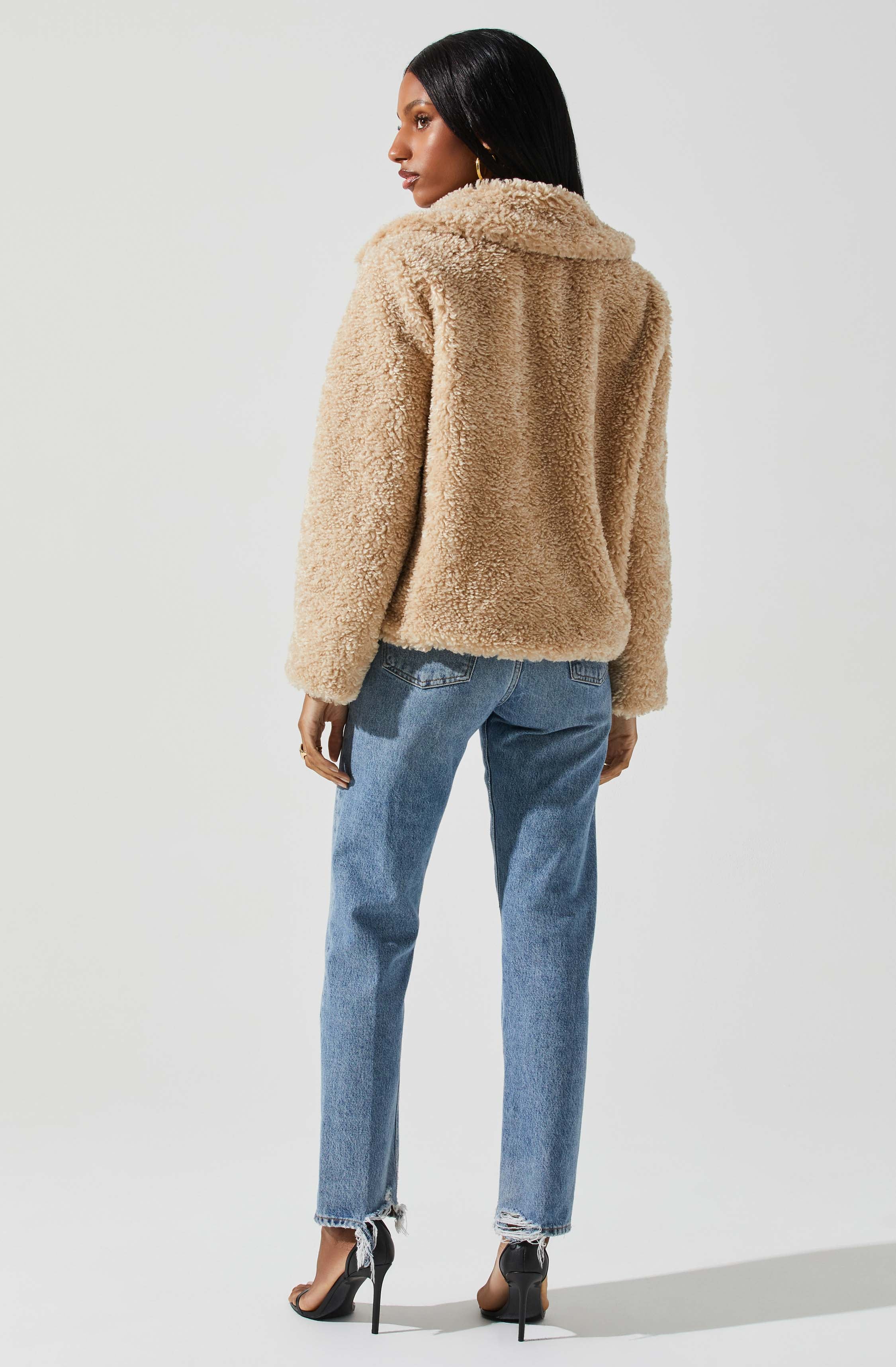 Miley Faux Sherpa Jacket-Aljck