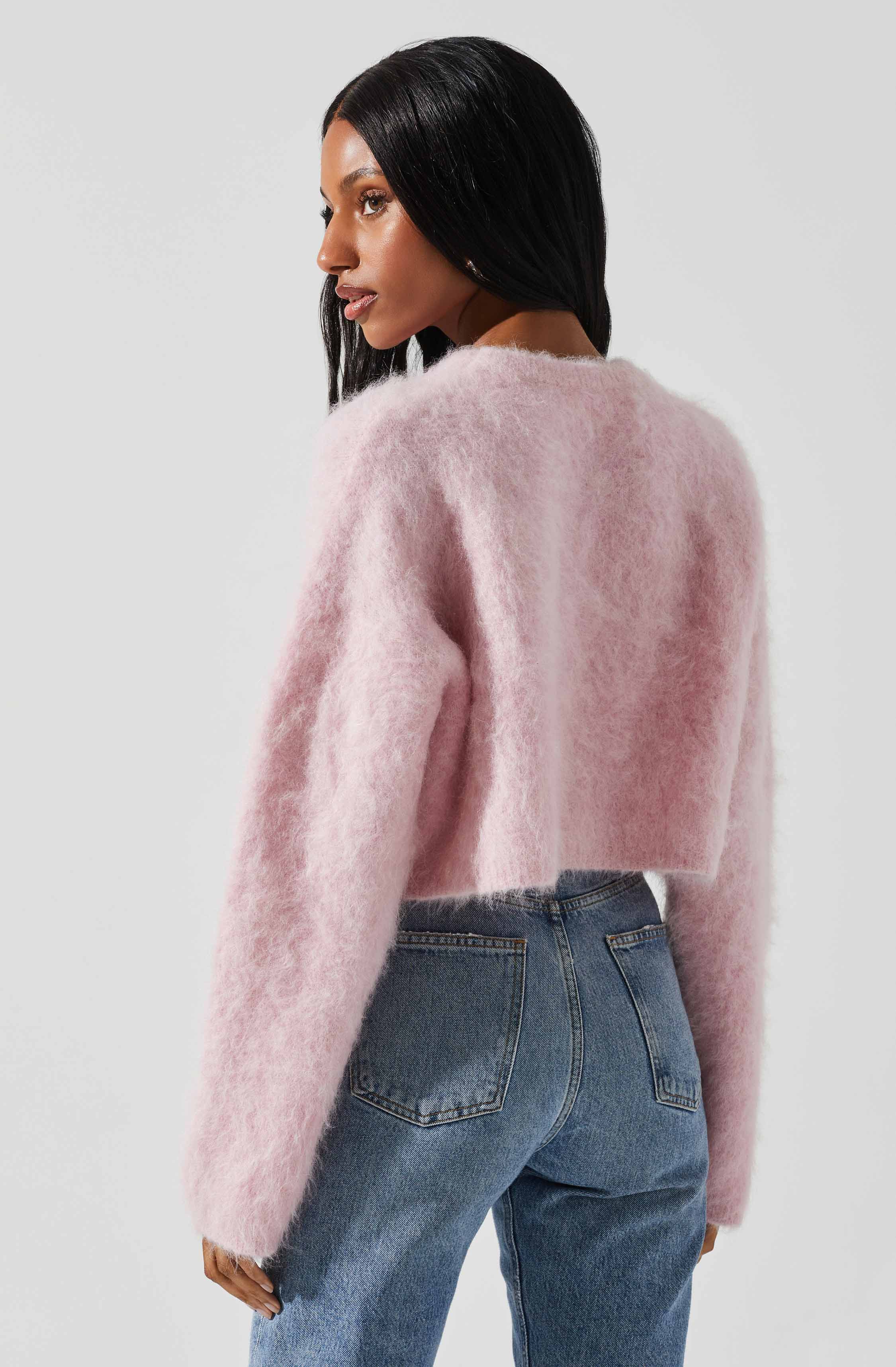 Clarissa Cropped Fuzzy Knit Sweater-Aljck