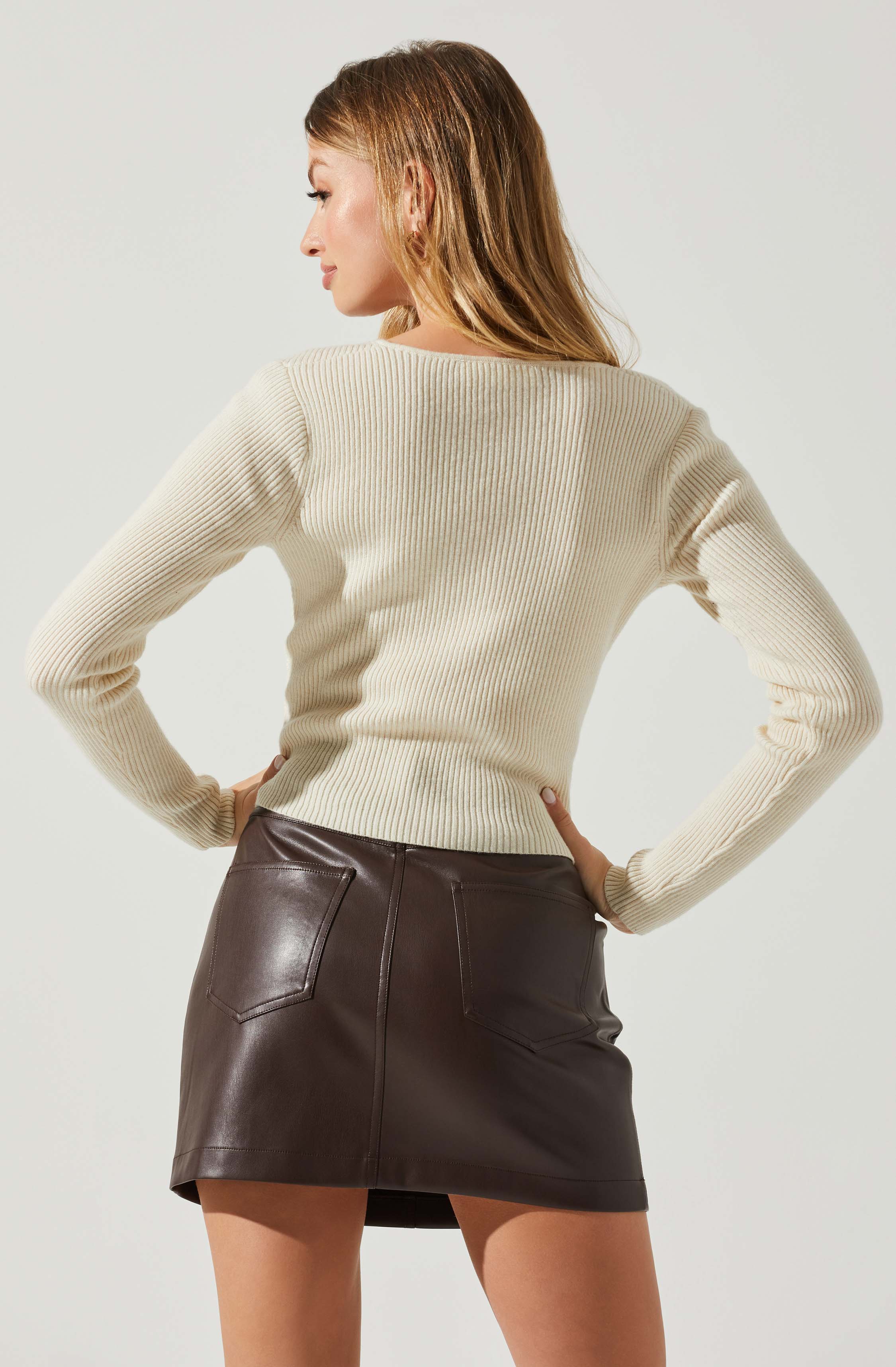 Rylee Twist Front Cutout Sweater-Aljck