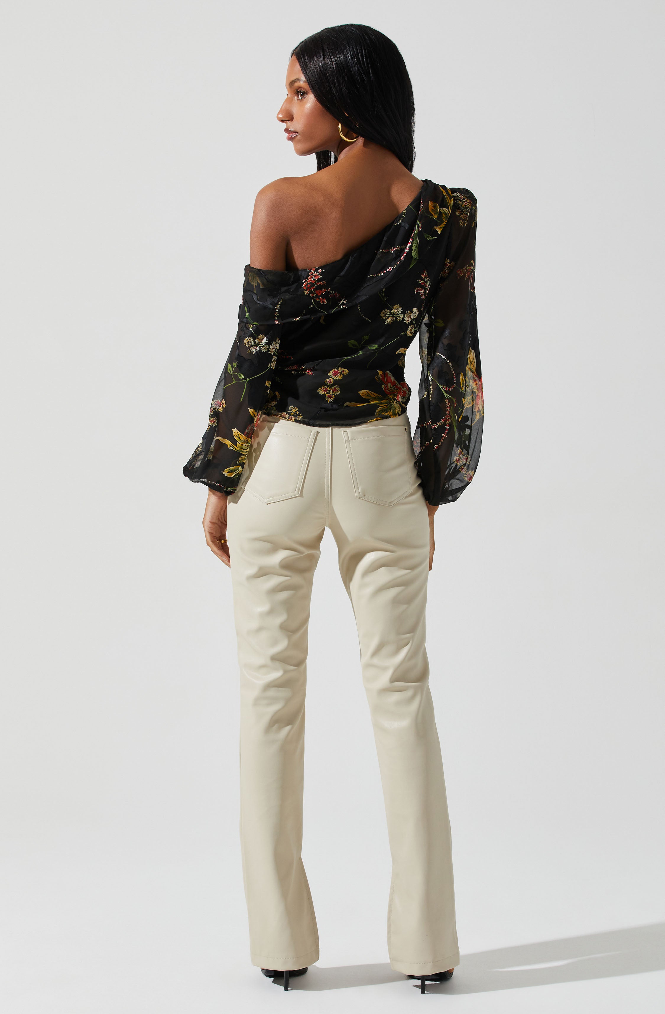 Reign Floral Off Shoulder Top-Aljck