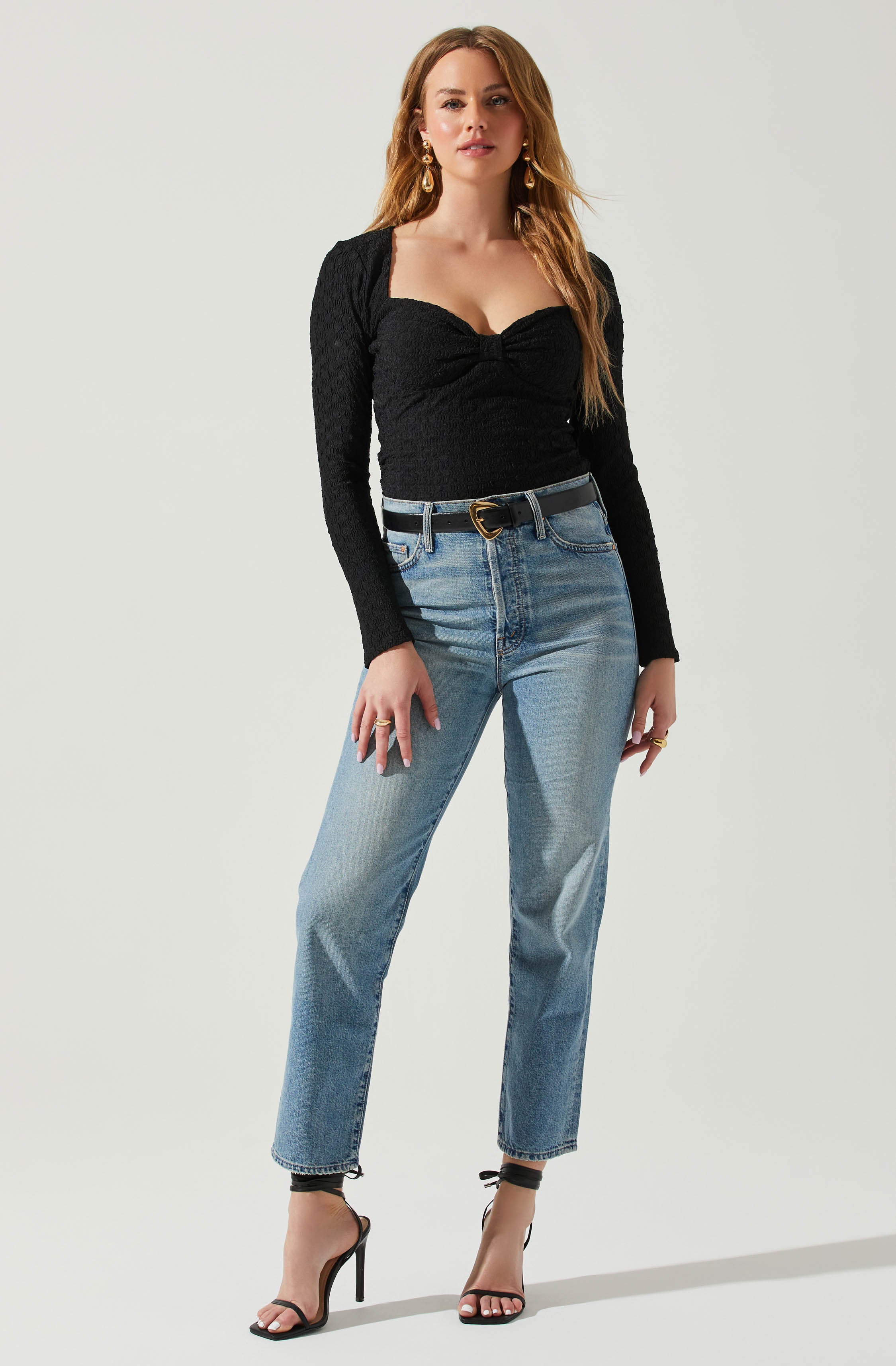 Ren Textured Sweetheart Long Sleeve Top-Aljck