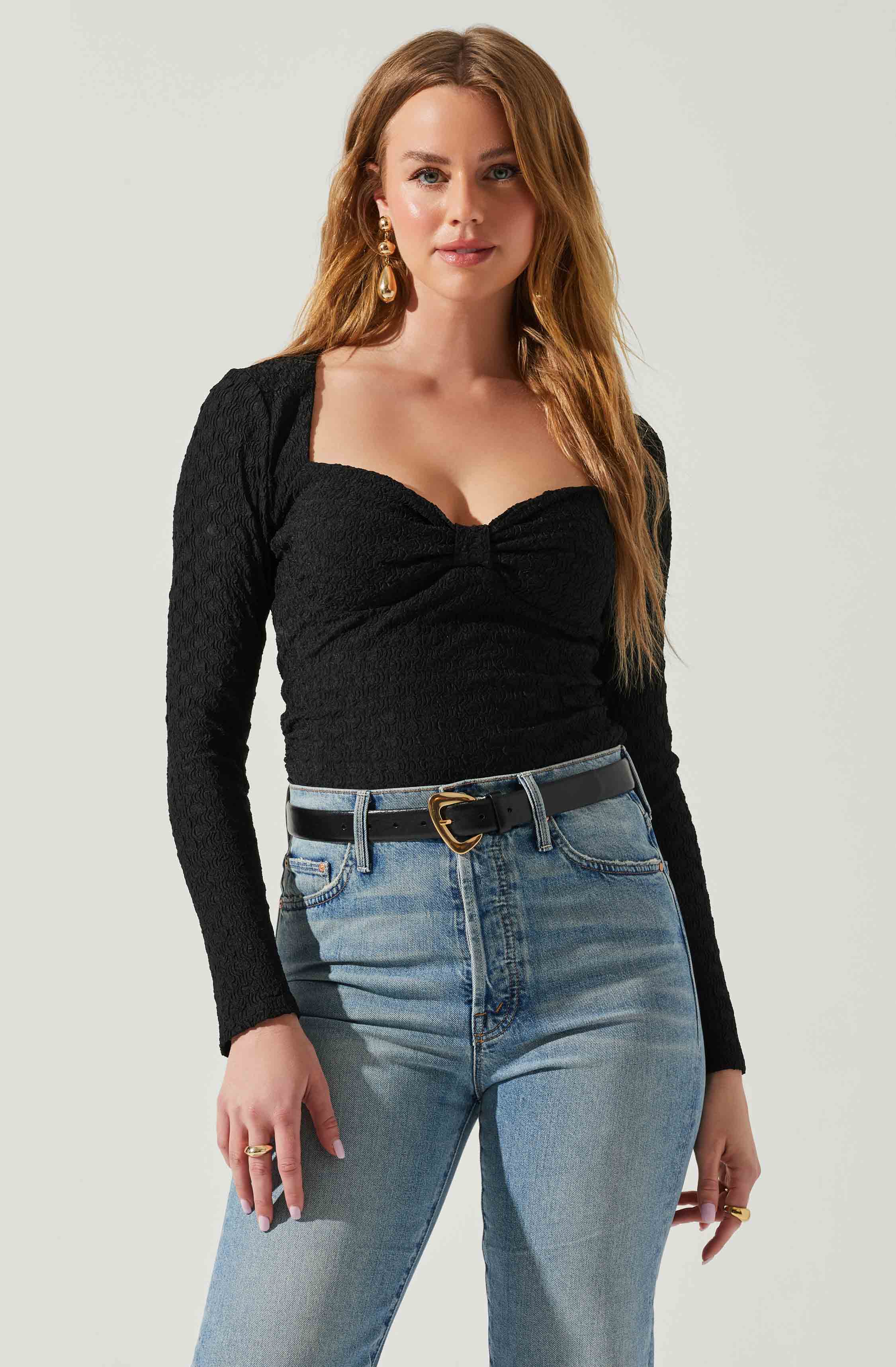 Ren Textured Sweetheart Long Sleeve Top-Aljck