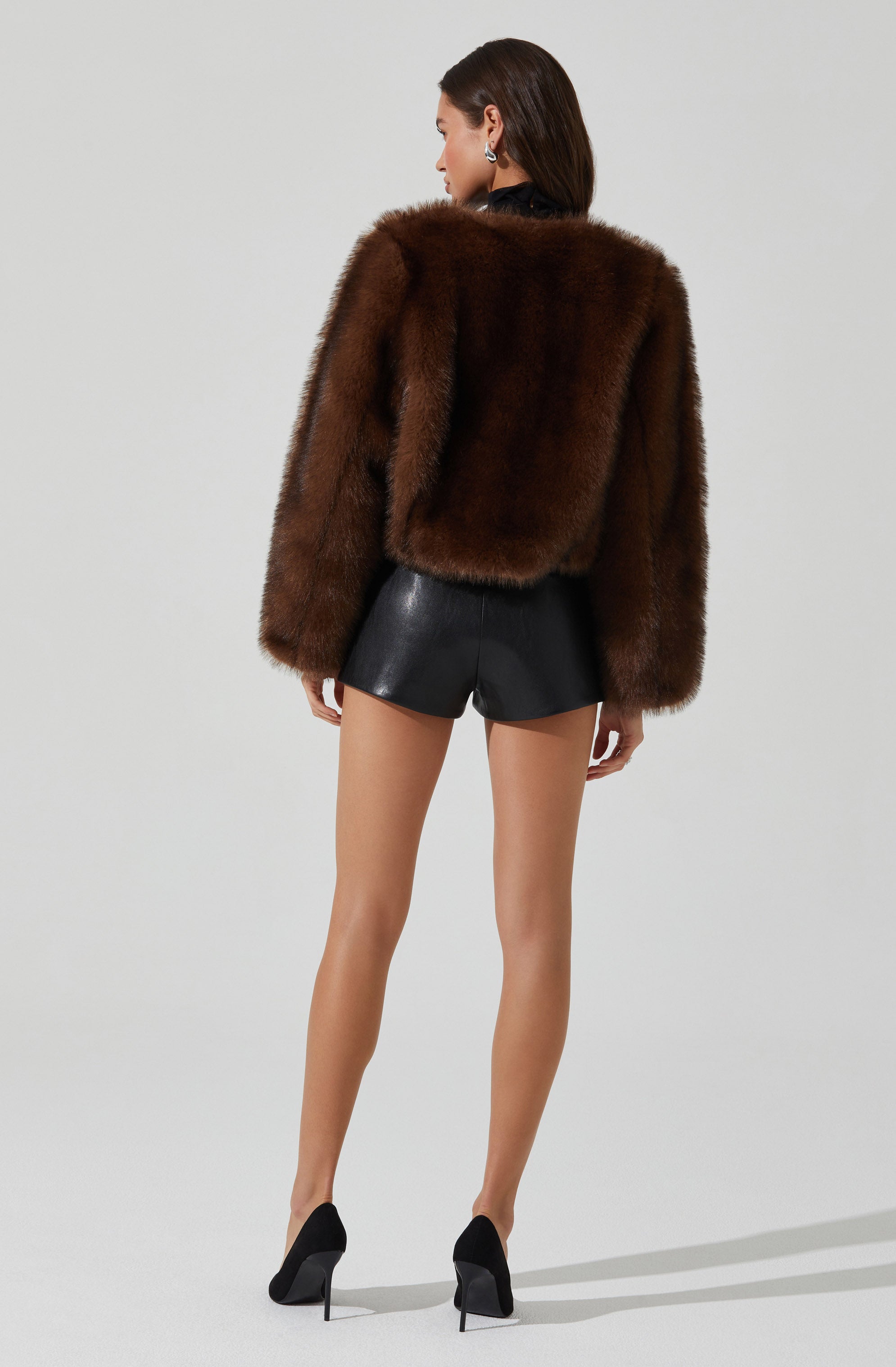 Doxey Faux Fur Cropped Jacket-Aljck