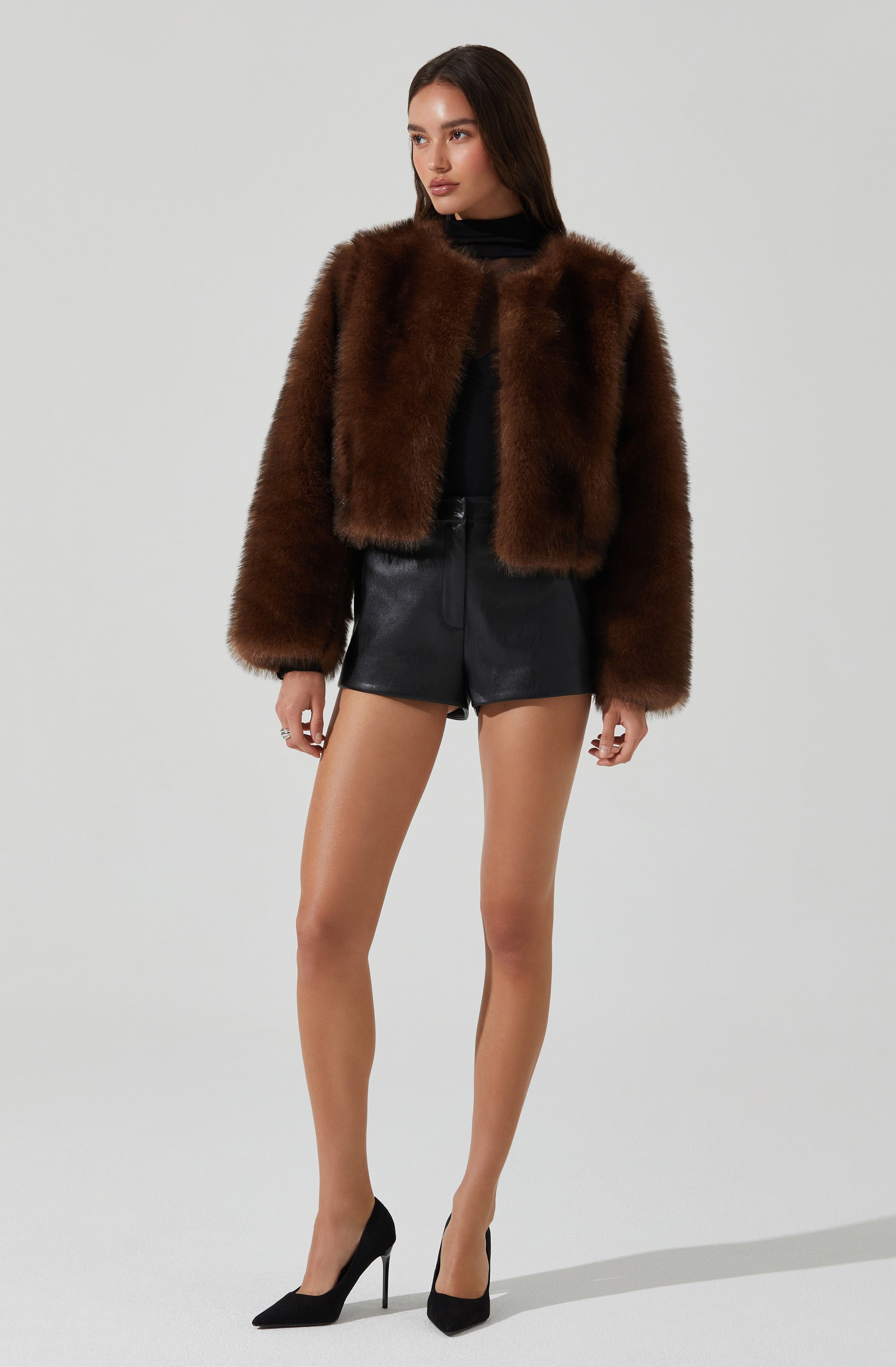 Doxey Faux Fur Cropped Jacket-Aljck