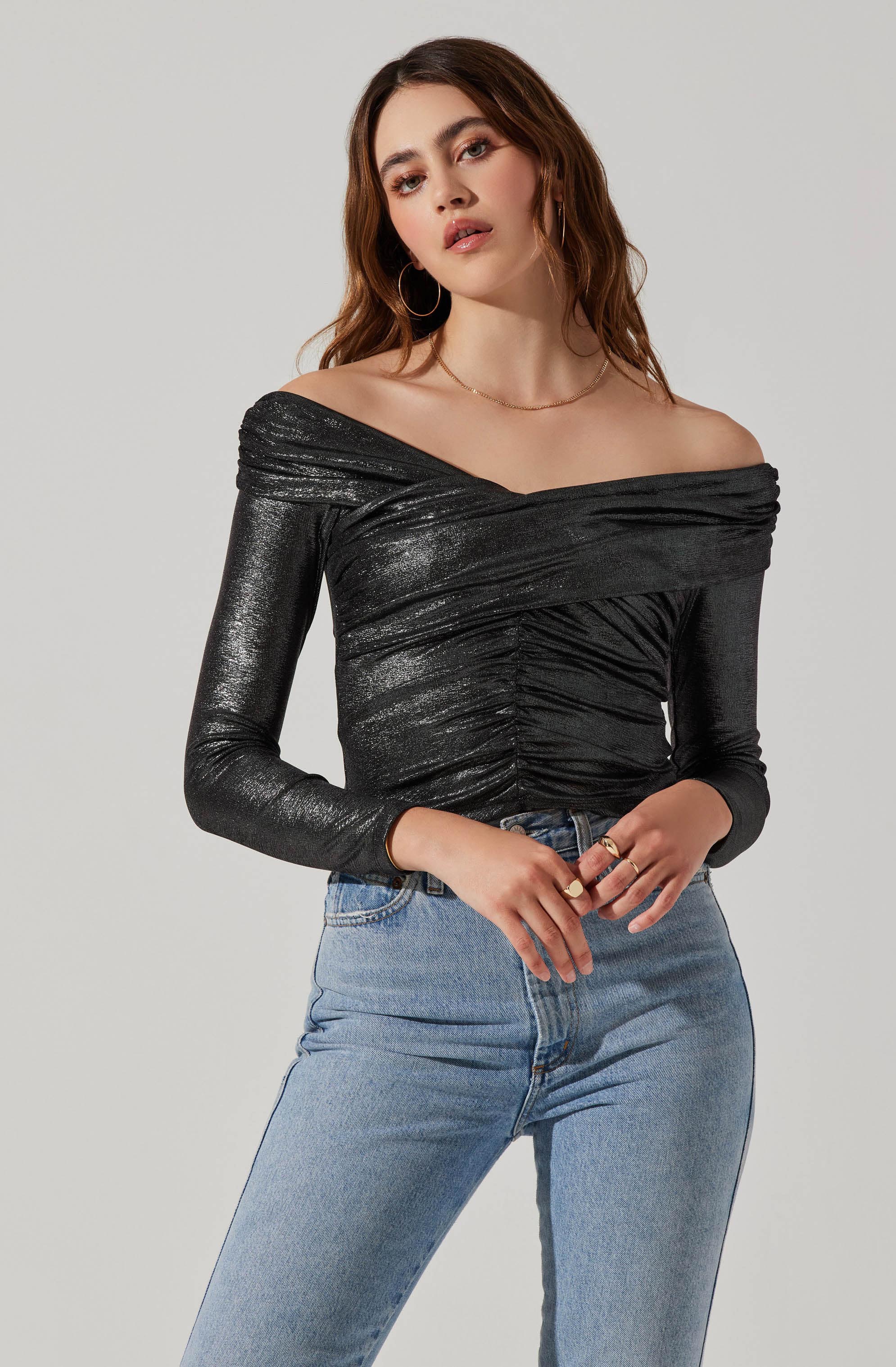 Frannie Metallic Ruched Off Shoulder Top-Aljck