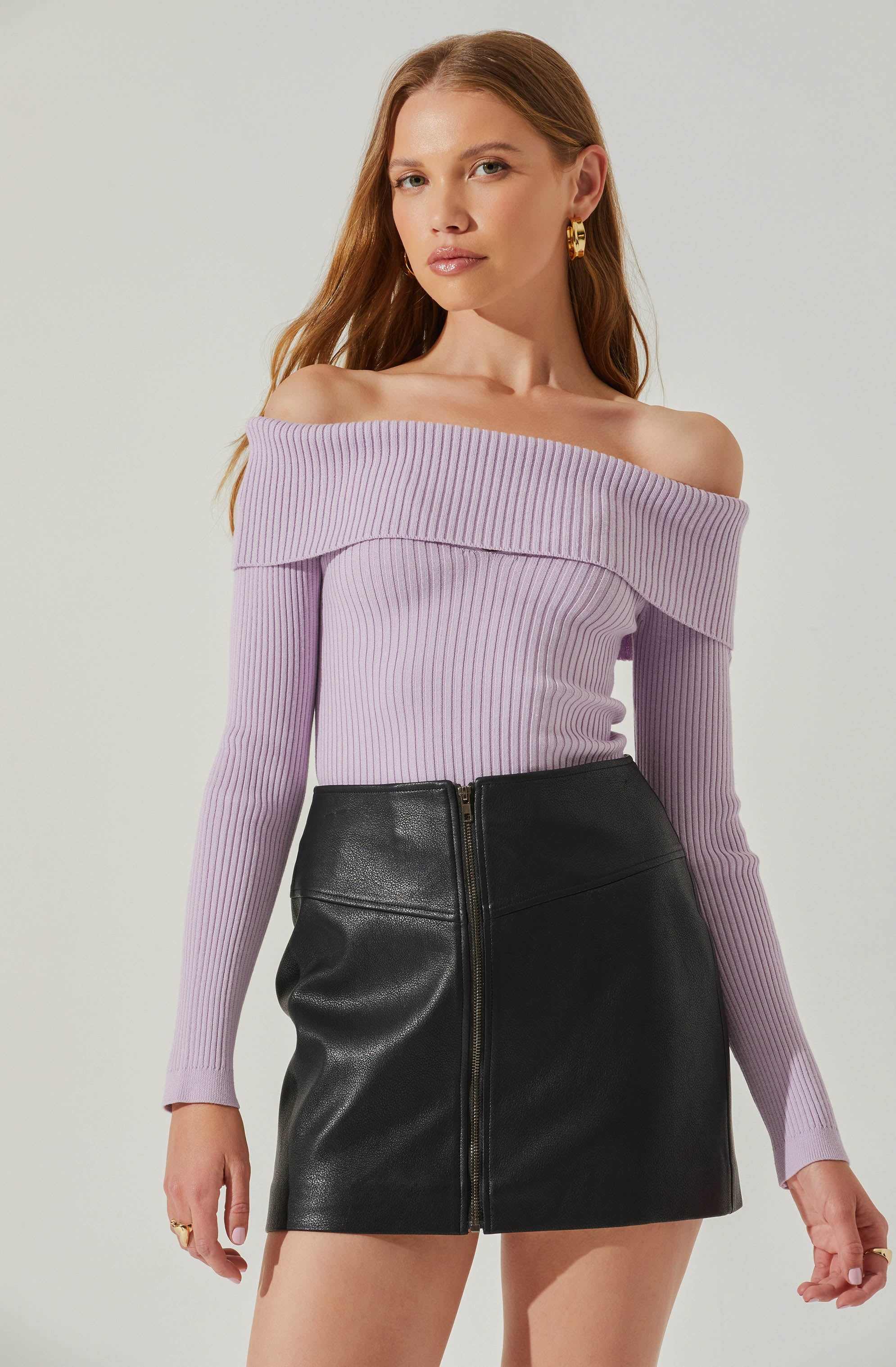 Ainsley Ribbed Off Shoulder Sweater-Aljck