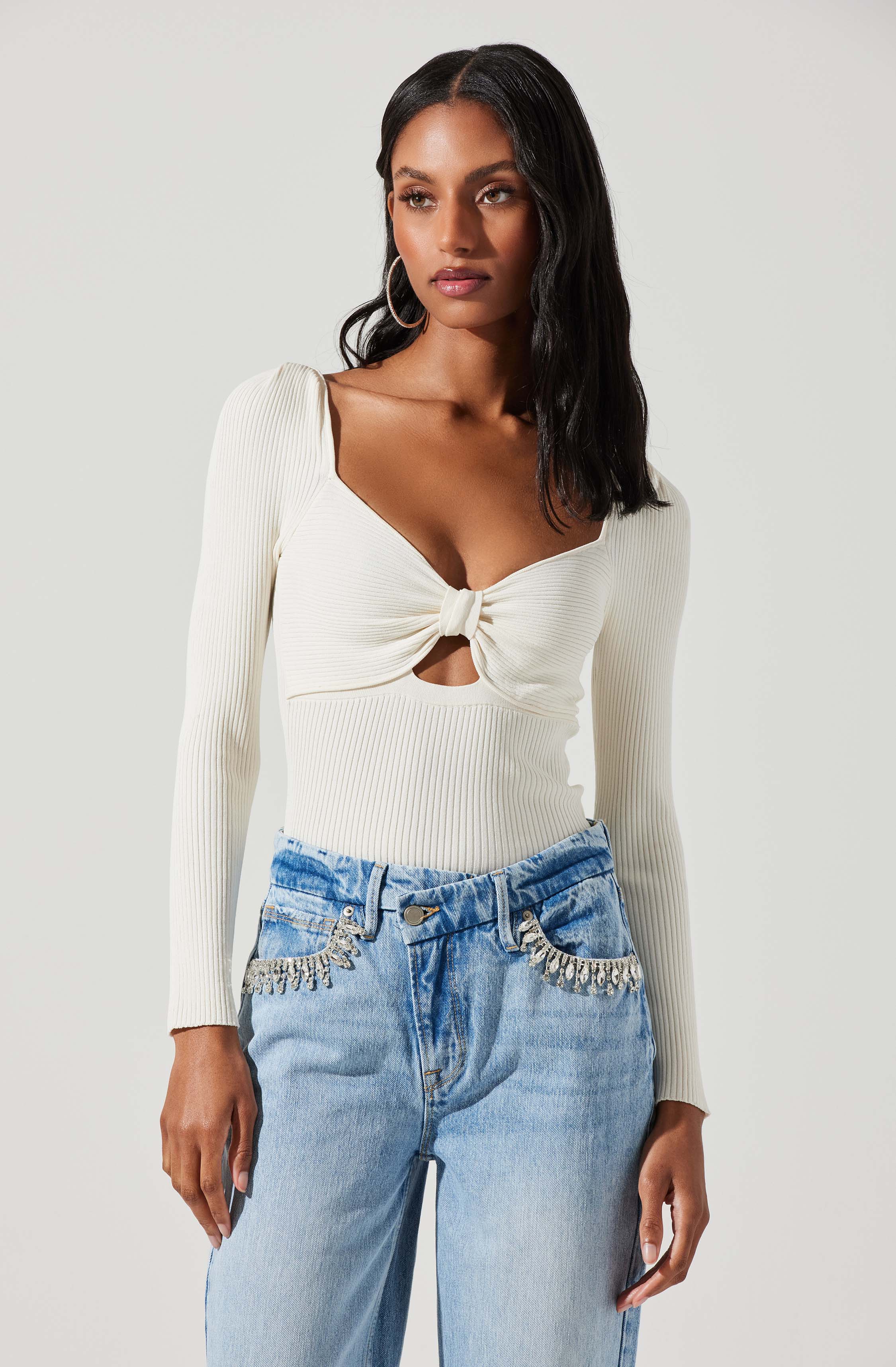 Tivoli Cutout Sweater-Aljck
