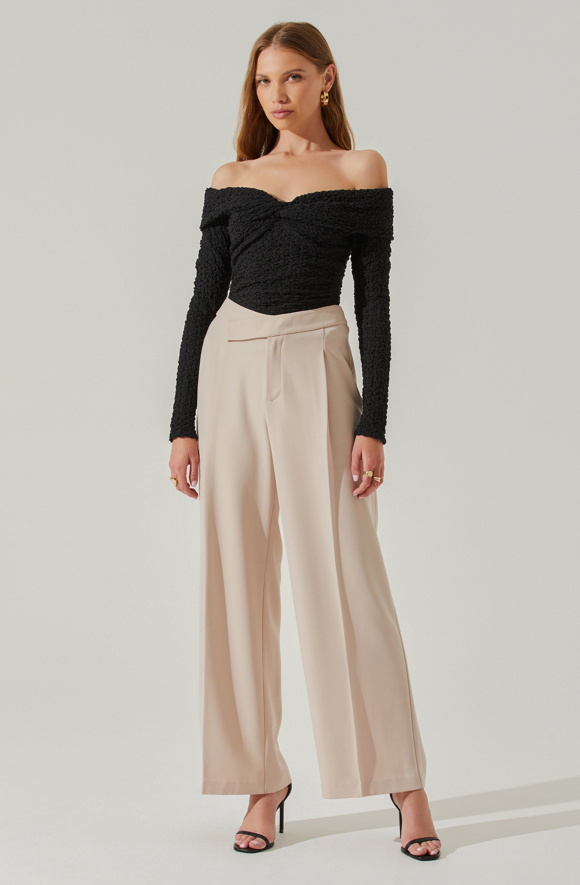 Kendy Off Shoulder Long Sleeve Top-Aljck