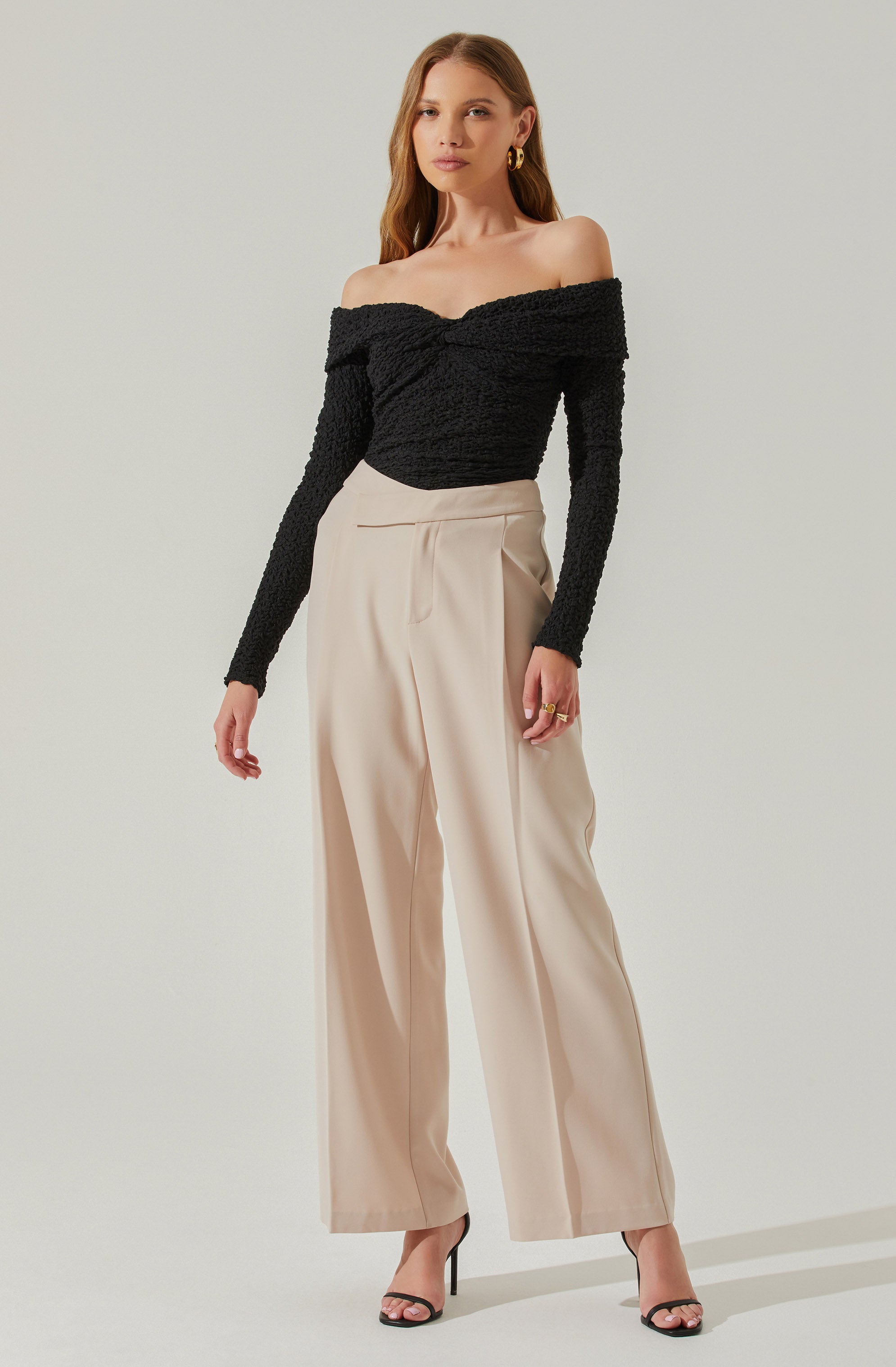 Kendy Off Shoulder Long Sleeve Top-Aljck