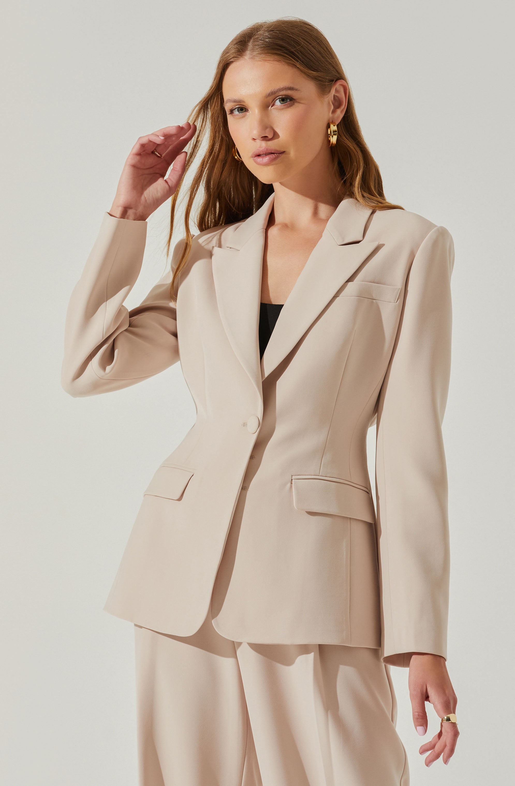 Rubina Cutout Blazer-Aljck