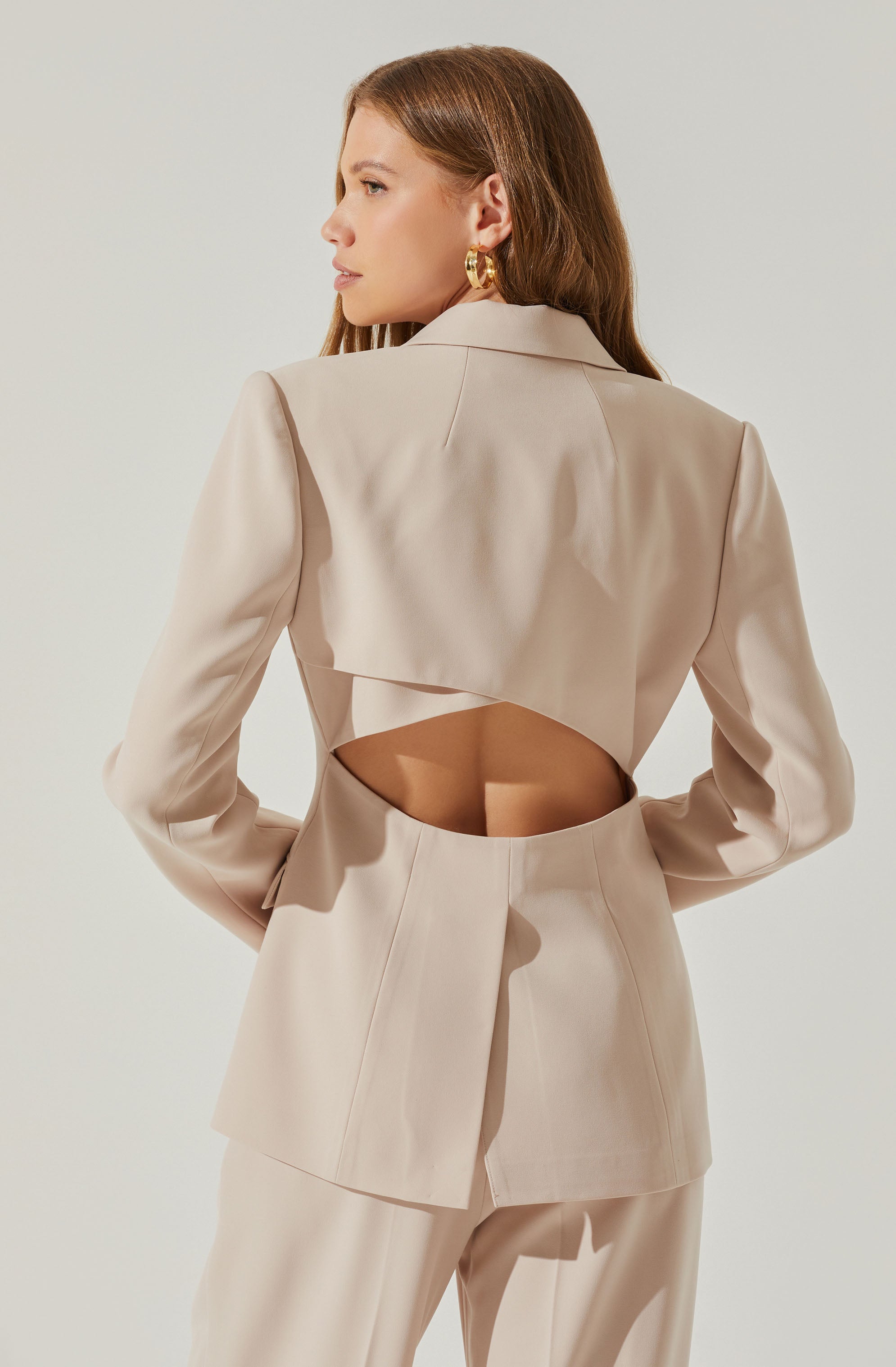Rubina Cutout Blazer-Aljck