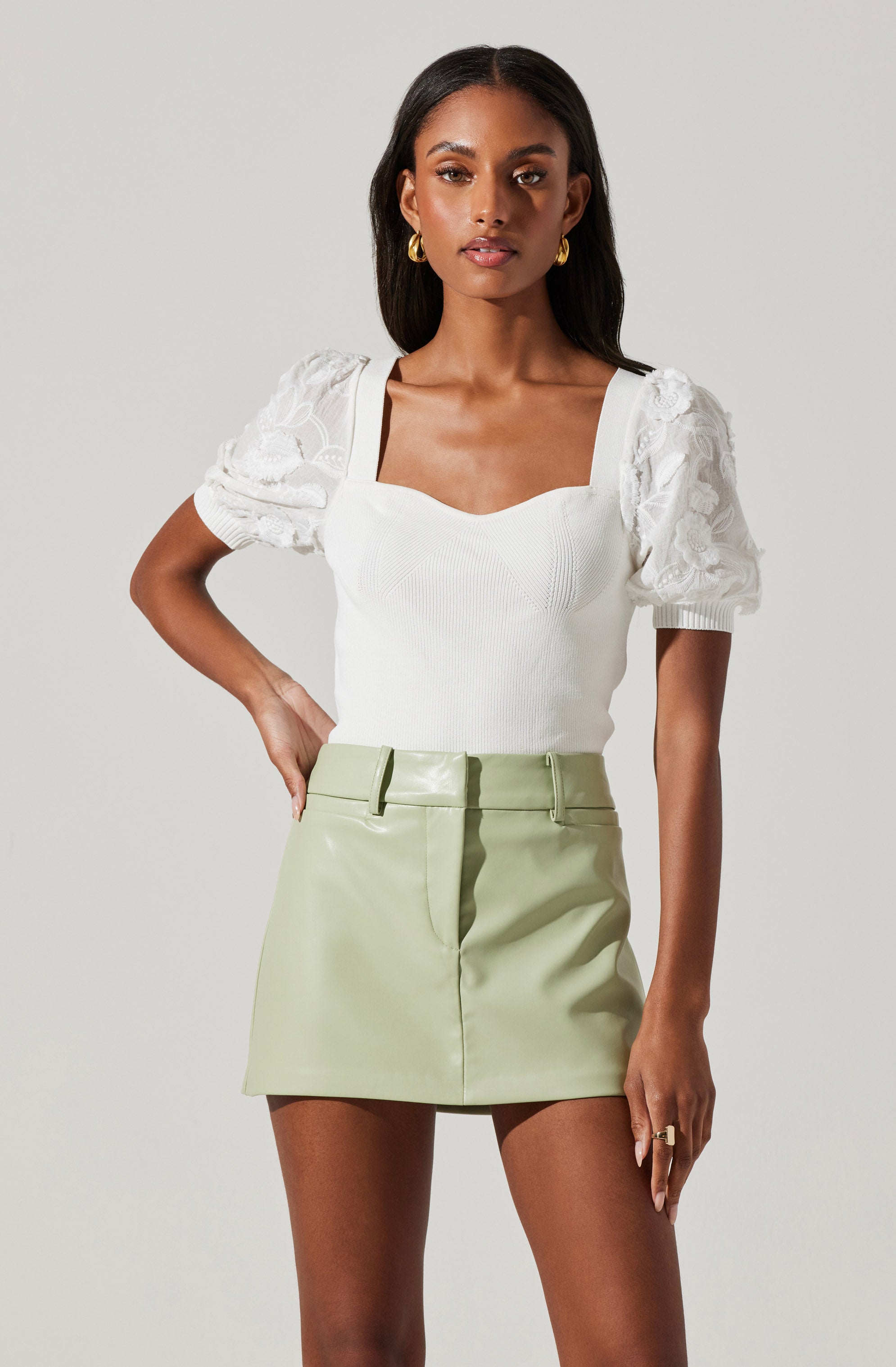 Charis Puff Sleeve Sweater-Aljck