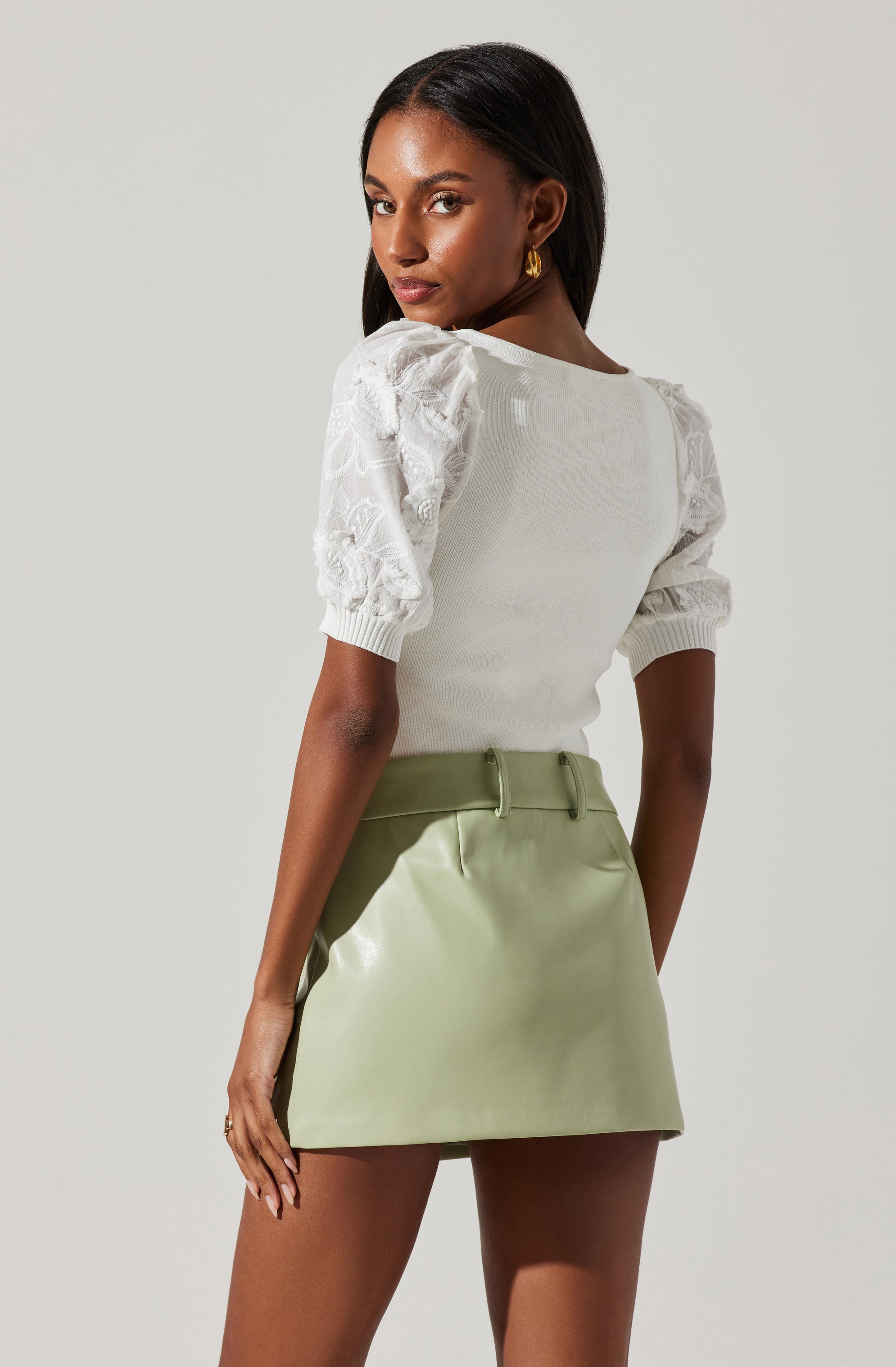 Charis Puff Sleeve Sweater-Aljck