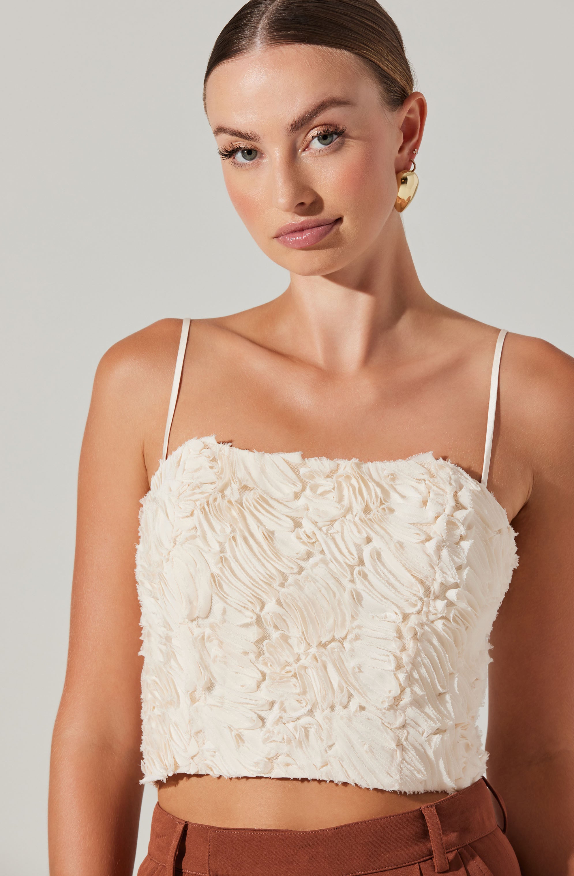 Kalinda 3D Texture Crop Top-Aljck