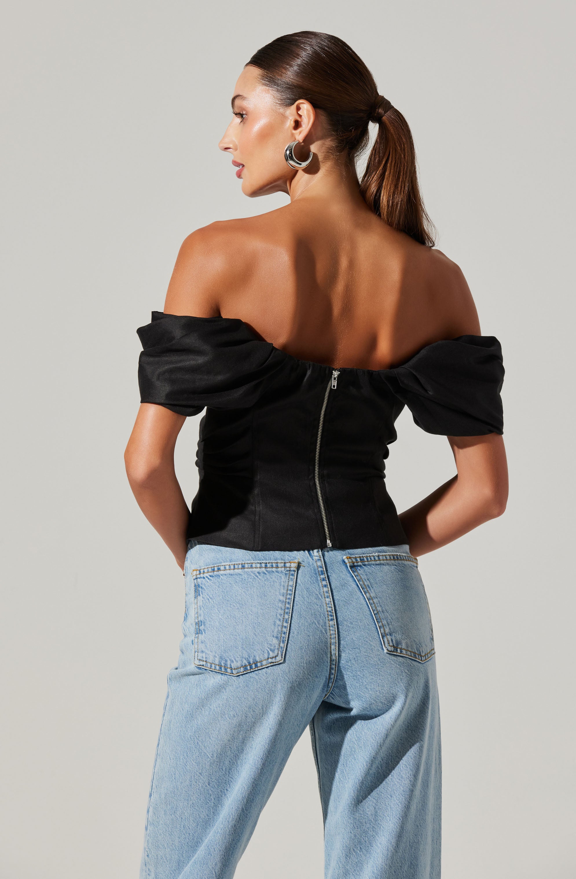 Raylin Off Shoulder Top-Aljck