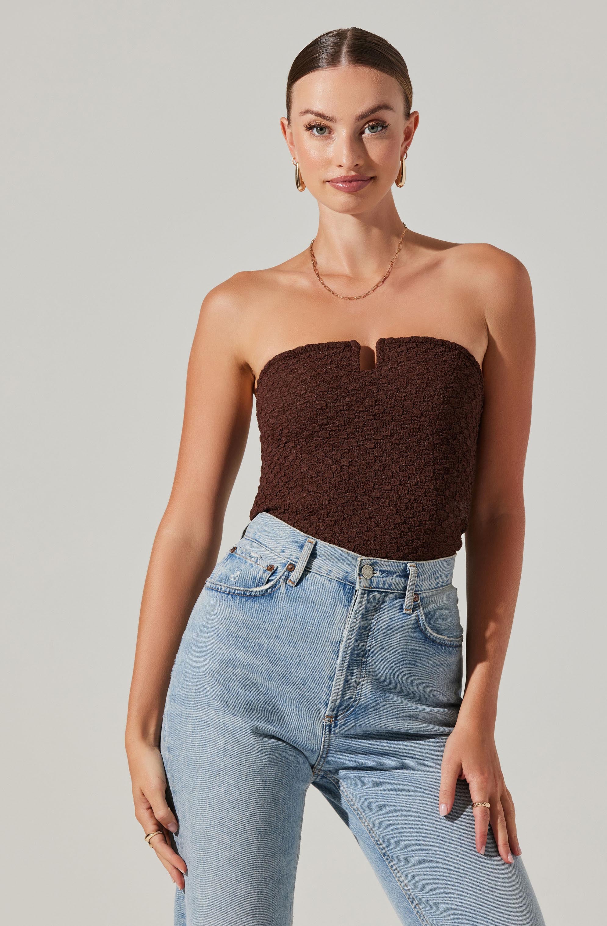 Kenya Textured Strapless Top-Aljck