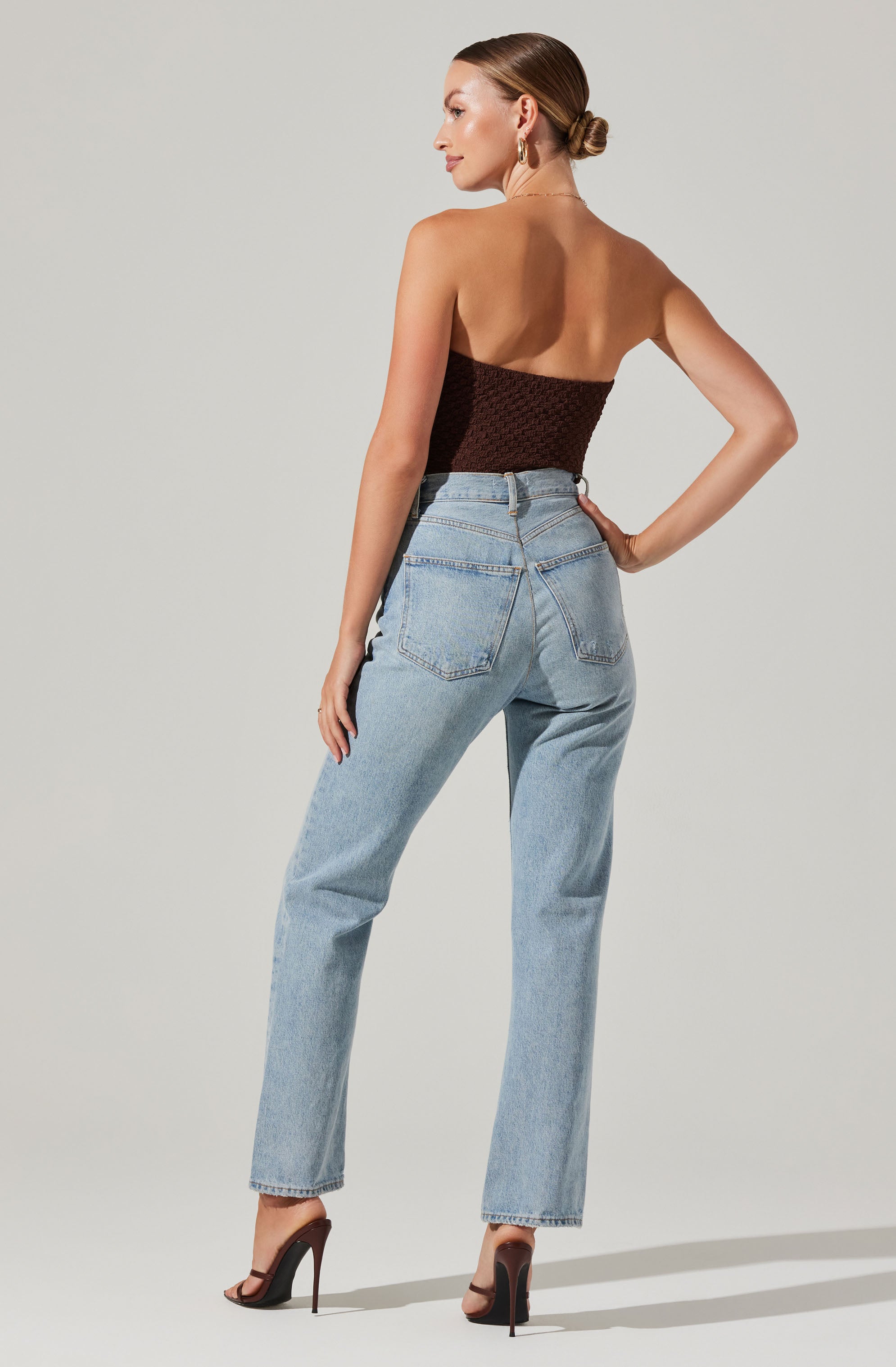 Kenya Textured Strapless Top-Aljck