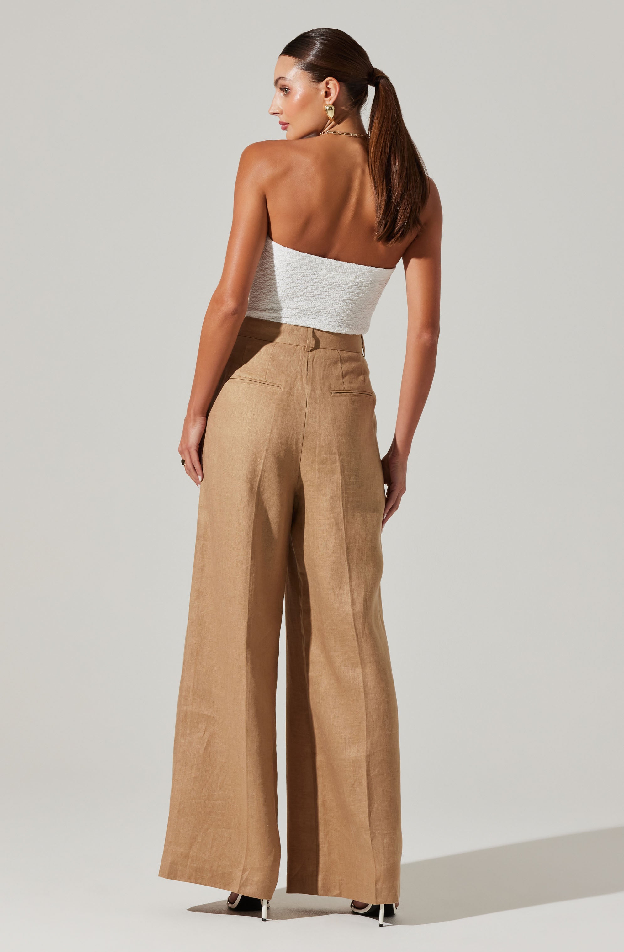 Kenya Textured Strapless Top-Aljck