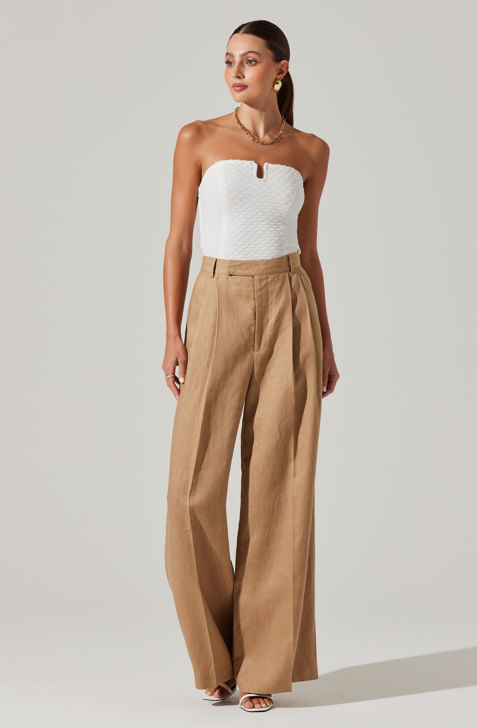 Kenya Textured Strapless Top-Aljck