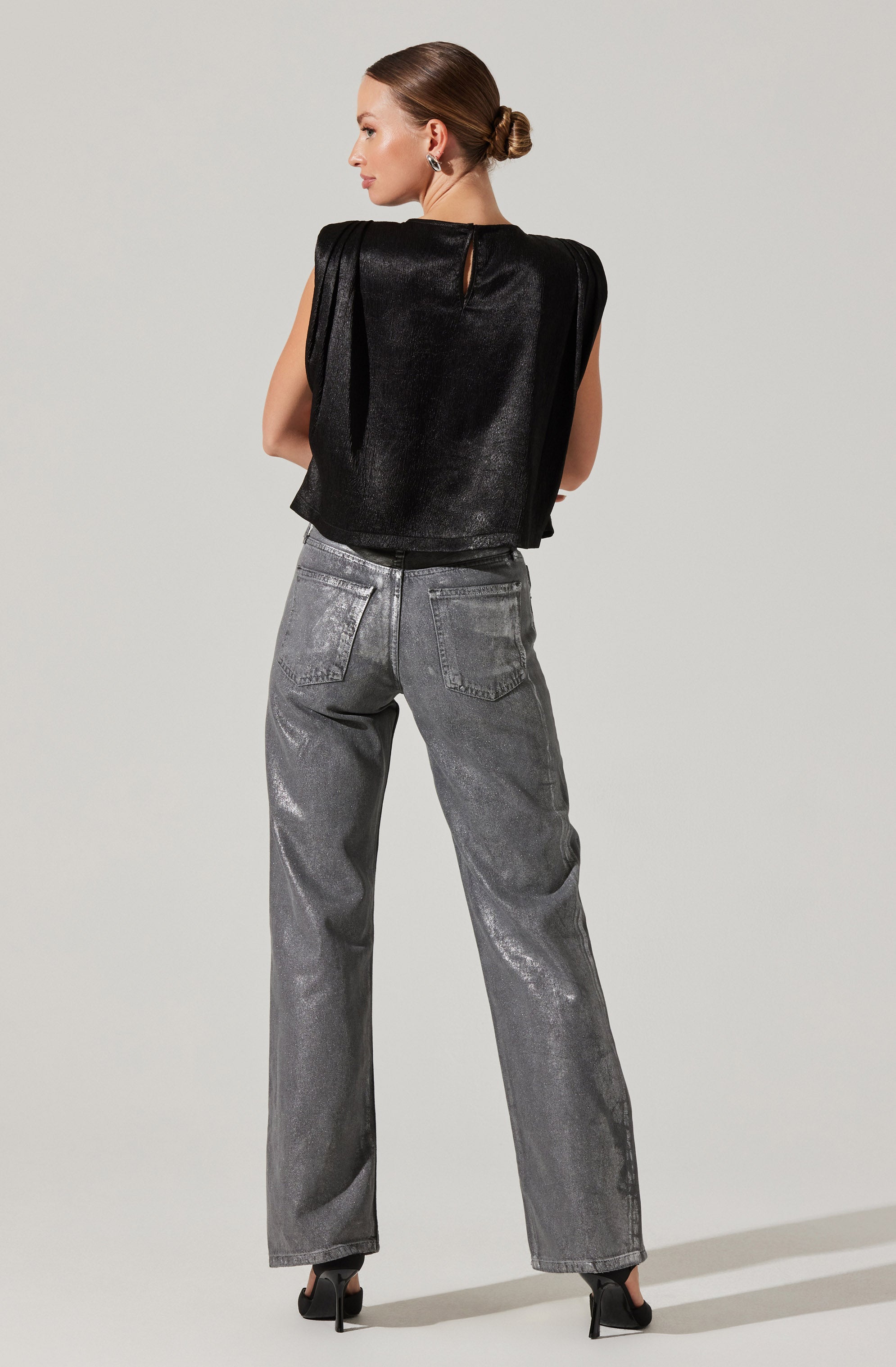 Isola Boxy Shoulder Pad Top-Aljck