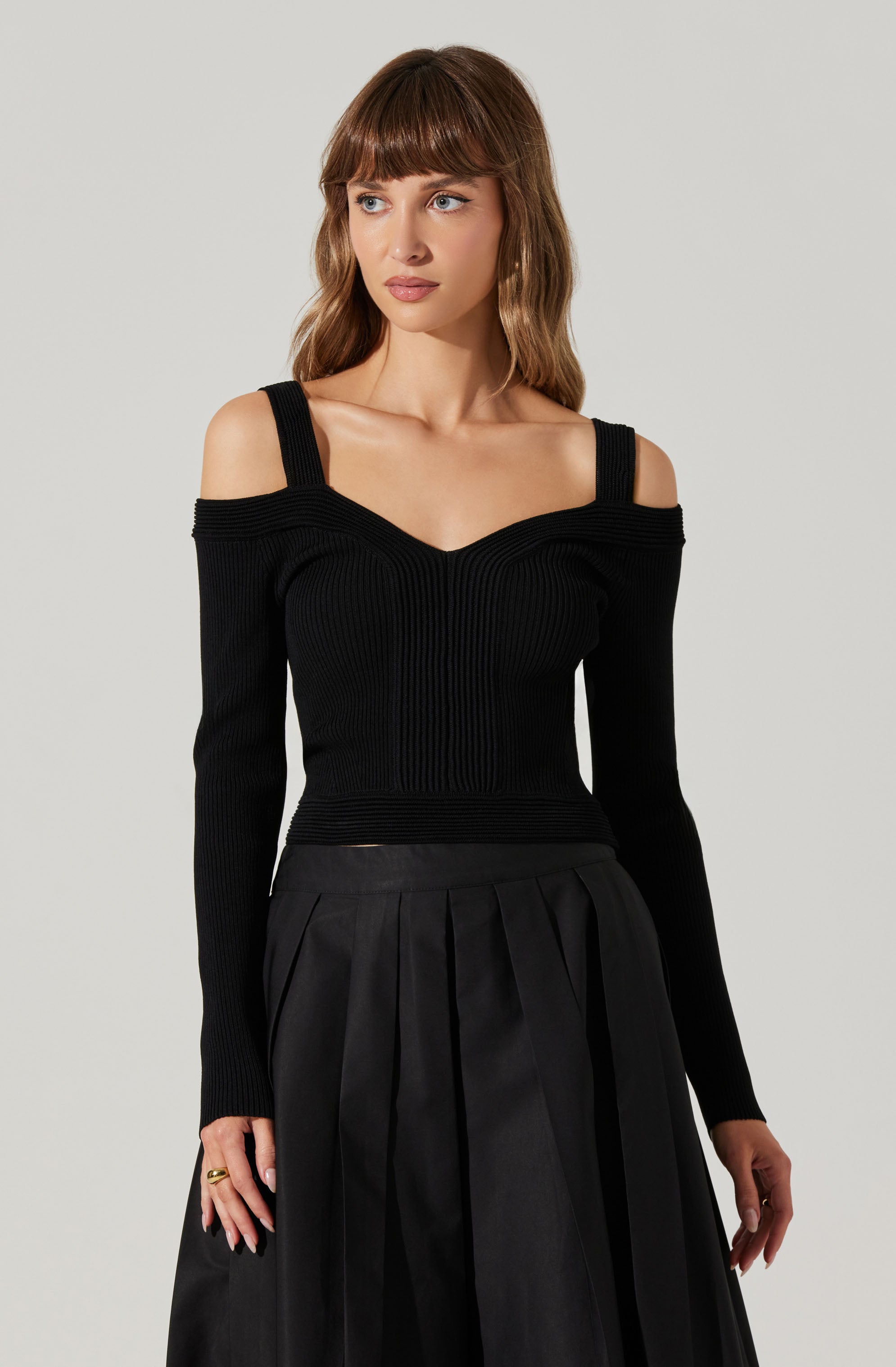 Pacey Ribbed Cold Shoulder Sweater-Aljck