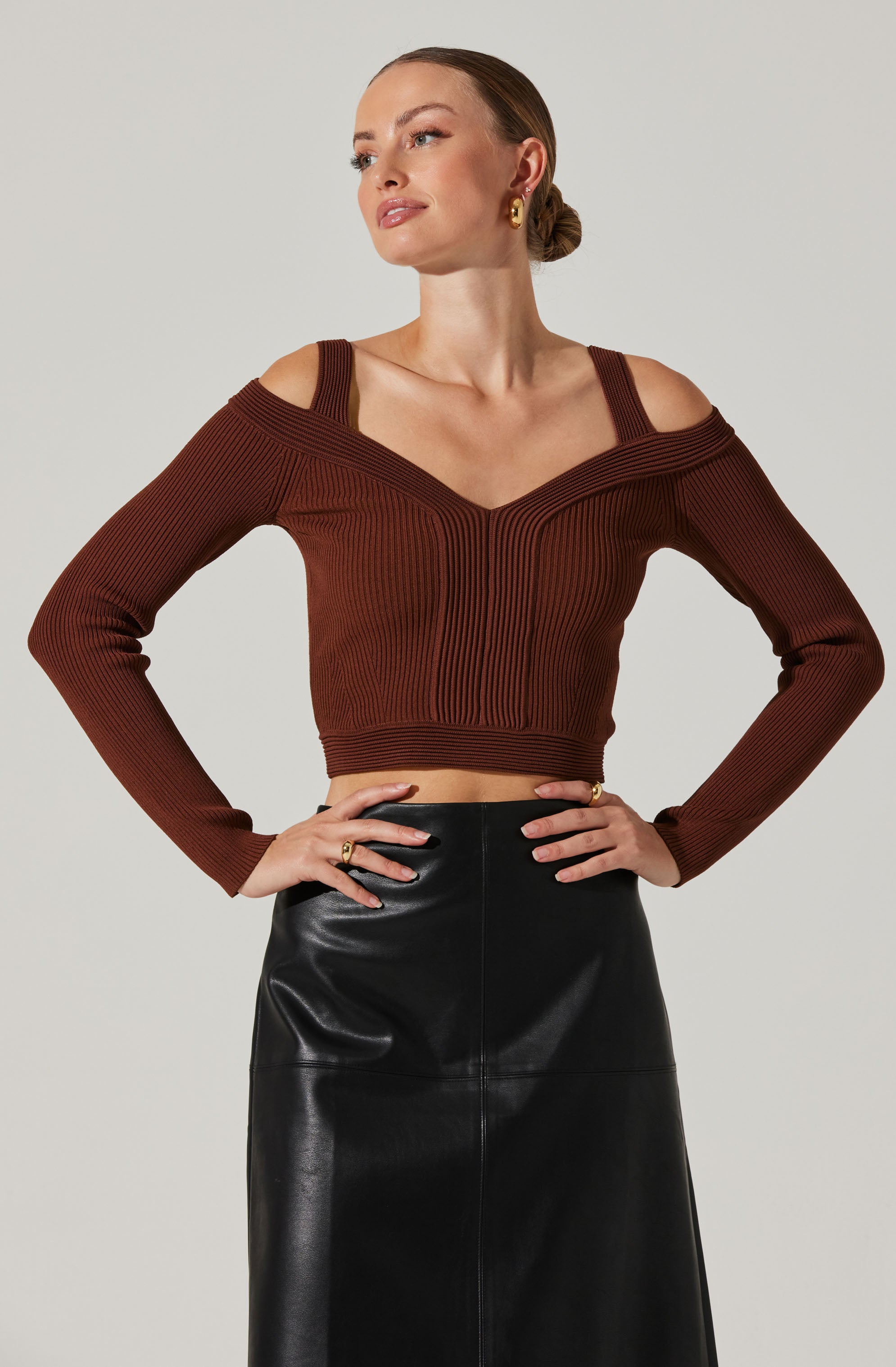 Pacey Ribbed Cold Shoulder Sweater-Aljck