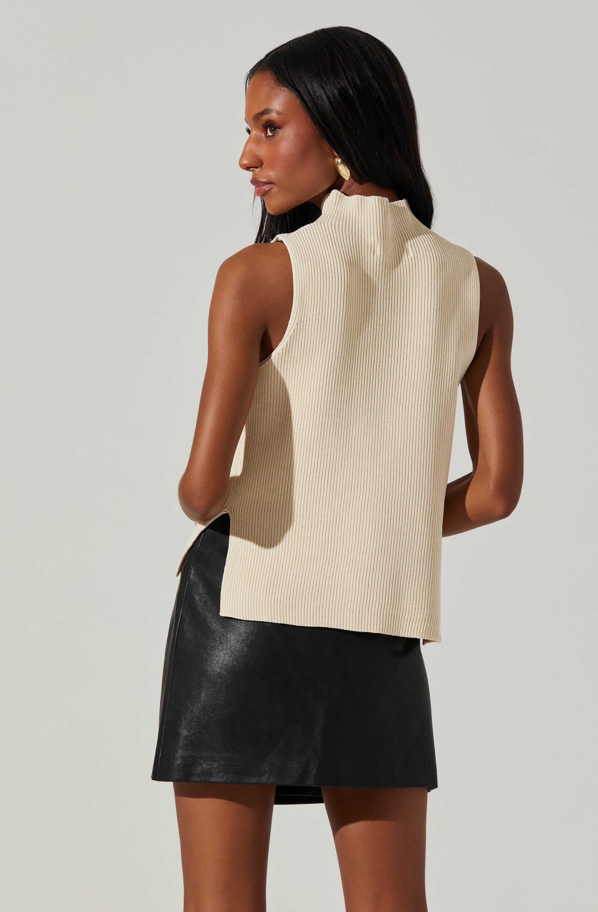 Zea Mock Neck Sleeveless Sweater-Aljck