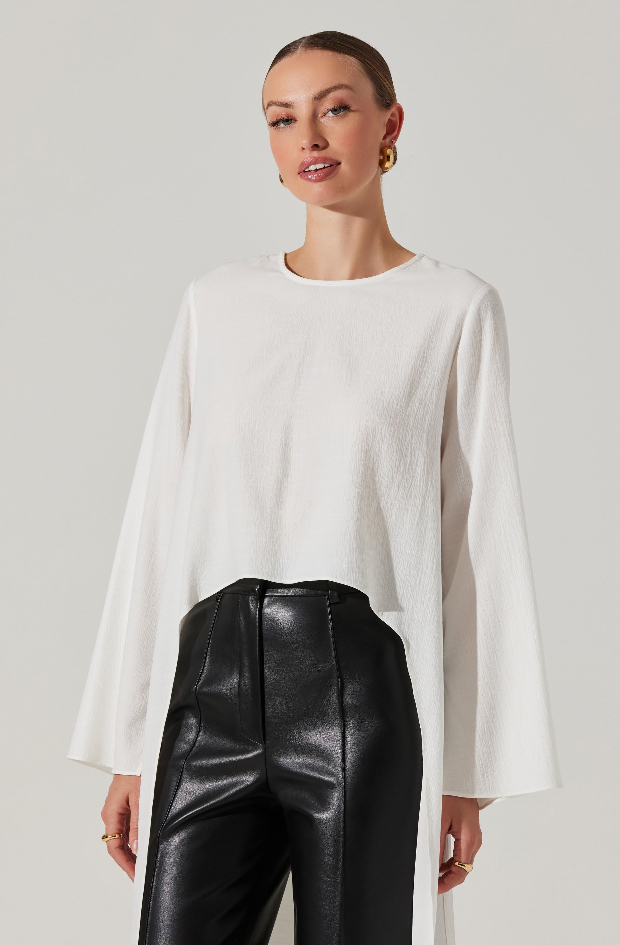 Safiya High-Low Top-Aljck