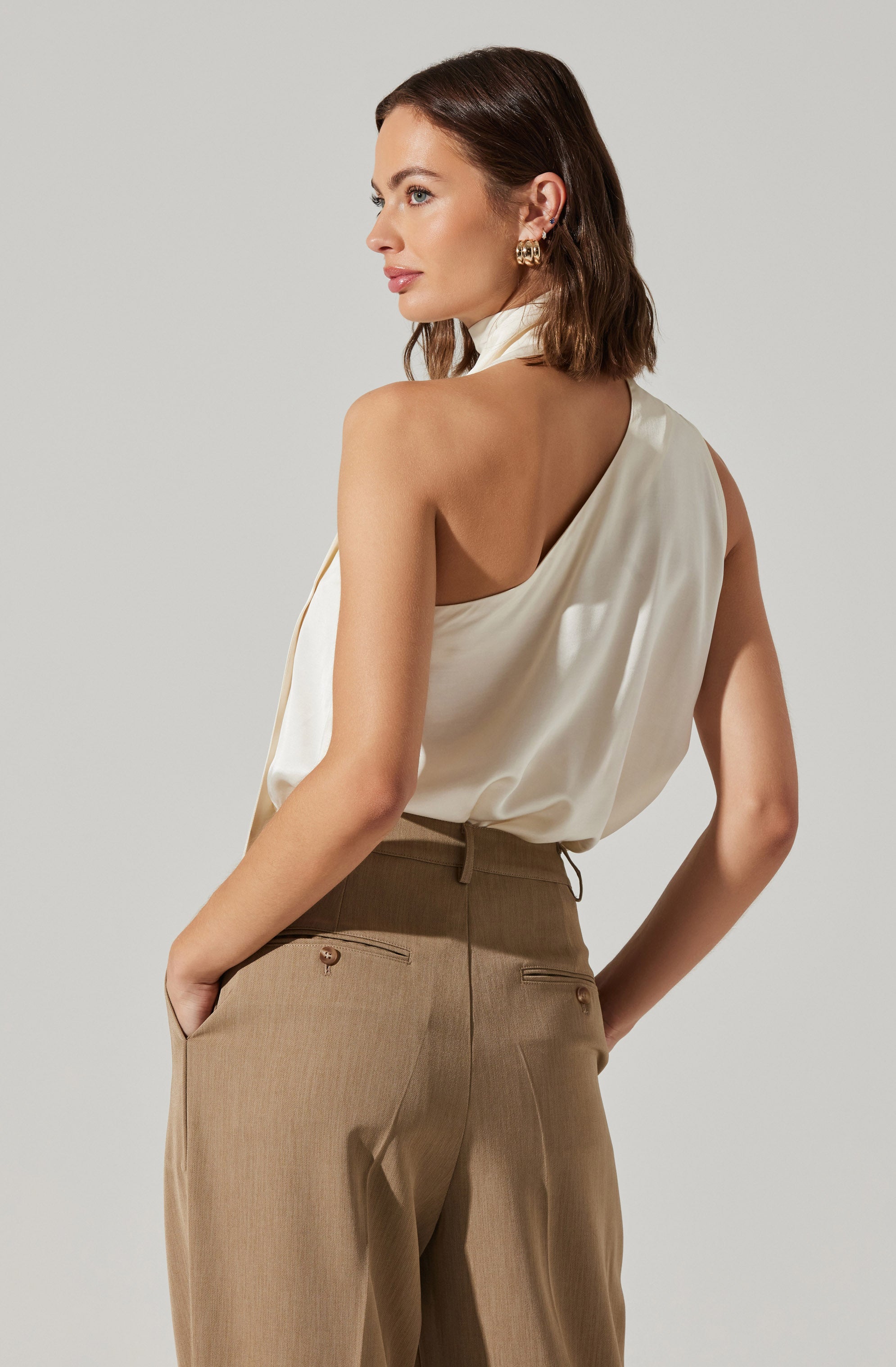 Partia Scarf Detail Asymmetric Top-Aljck