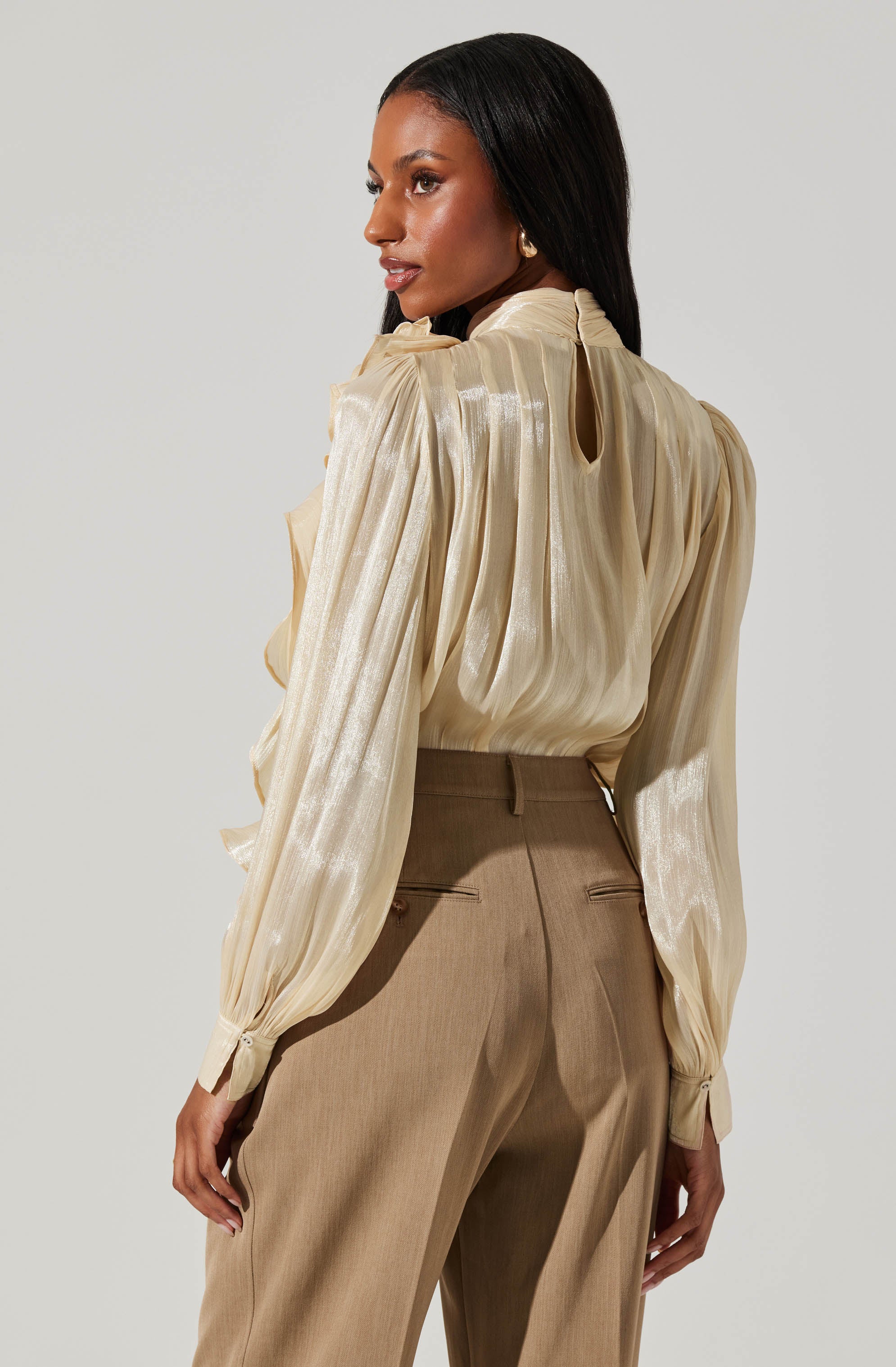 Seren Shimmer Ruffle Detail Top-Aljck