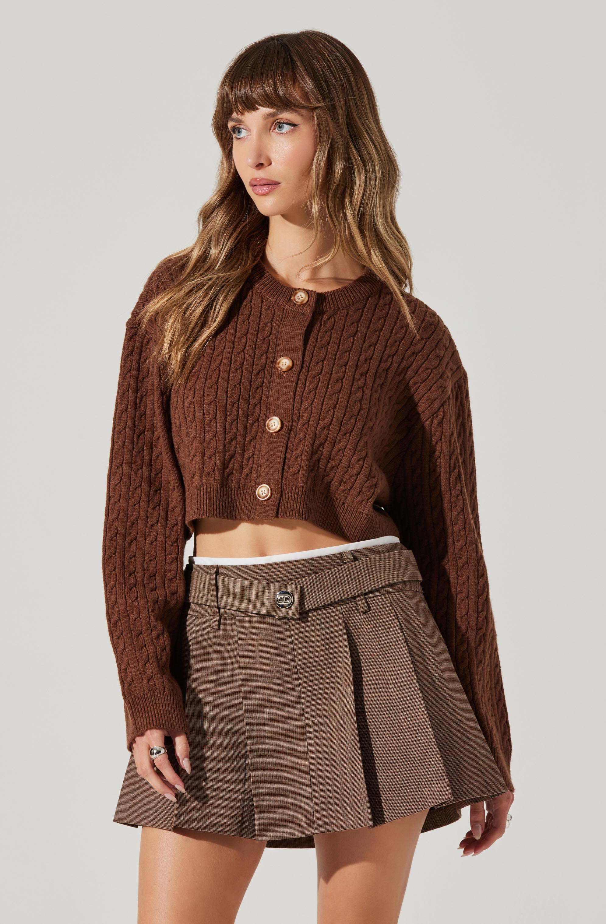 Sebille Cropped Cable Cardigan-Aljck