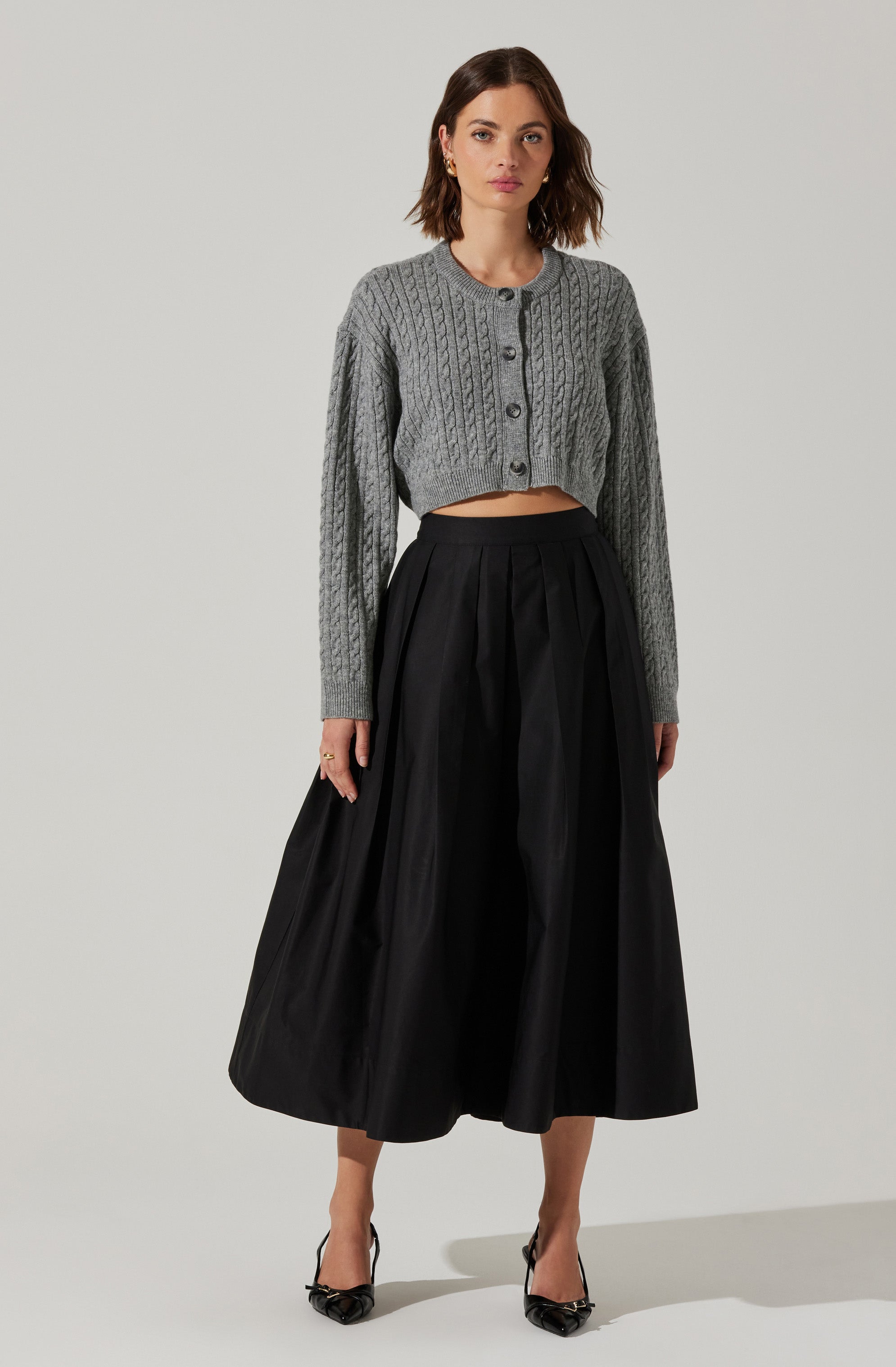Sebille Cropped Cable Cardigan-Aljck