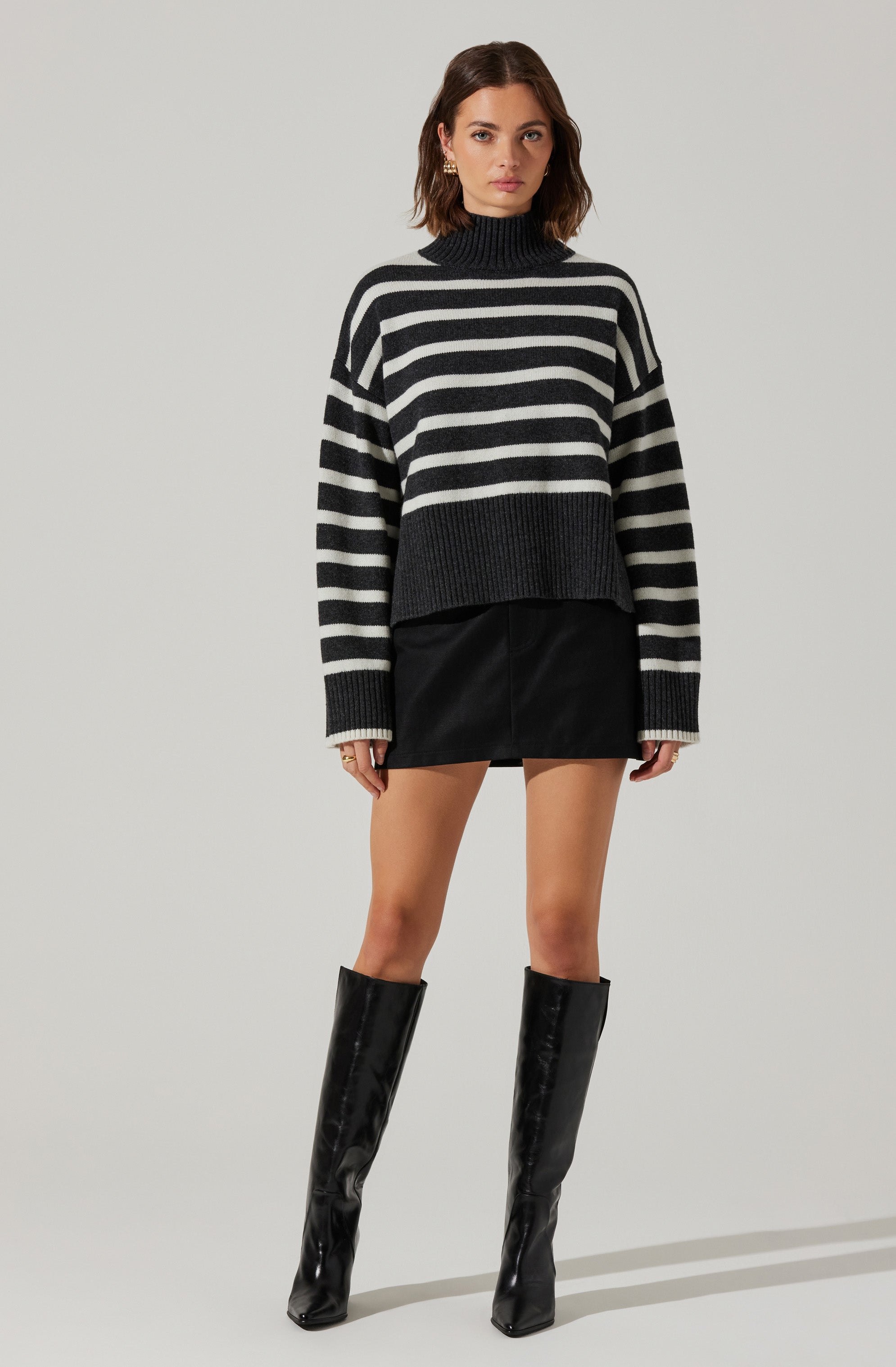 Sophea Striped Mock Neck Sweater-Aljck