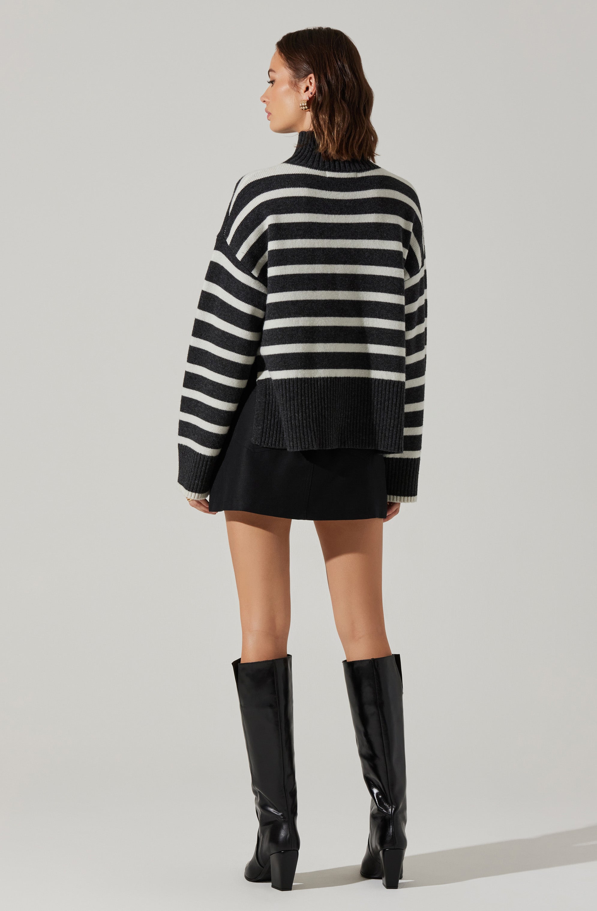 Sophea Striped Mock Neck Sweater-Aljck