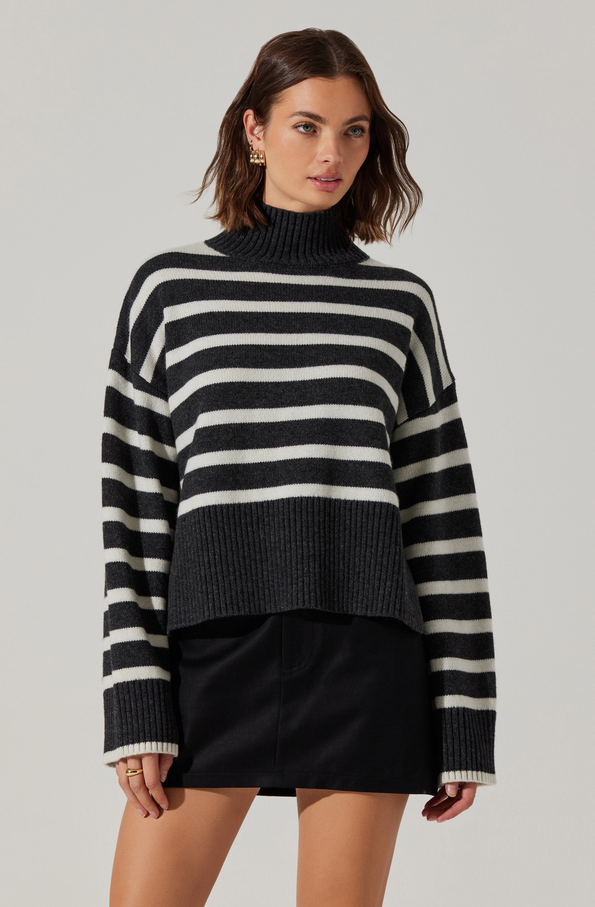Sophea Striped Mock Neck Sweater-Aljck