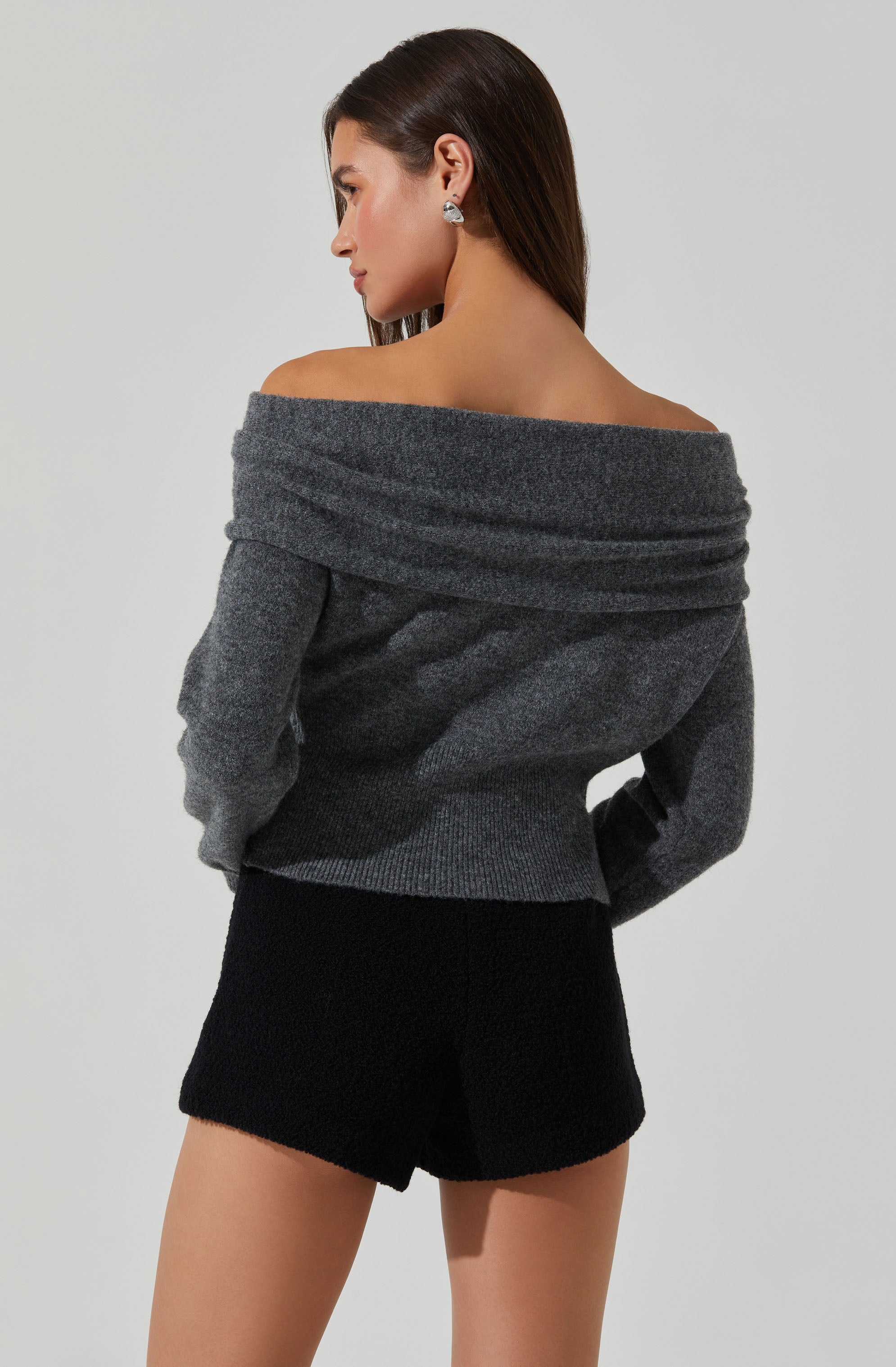 Wylie Off Shoulder Sweater-Aljck