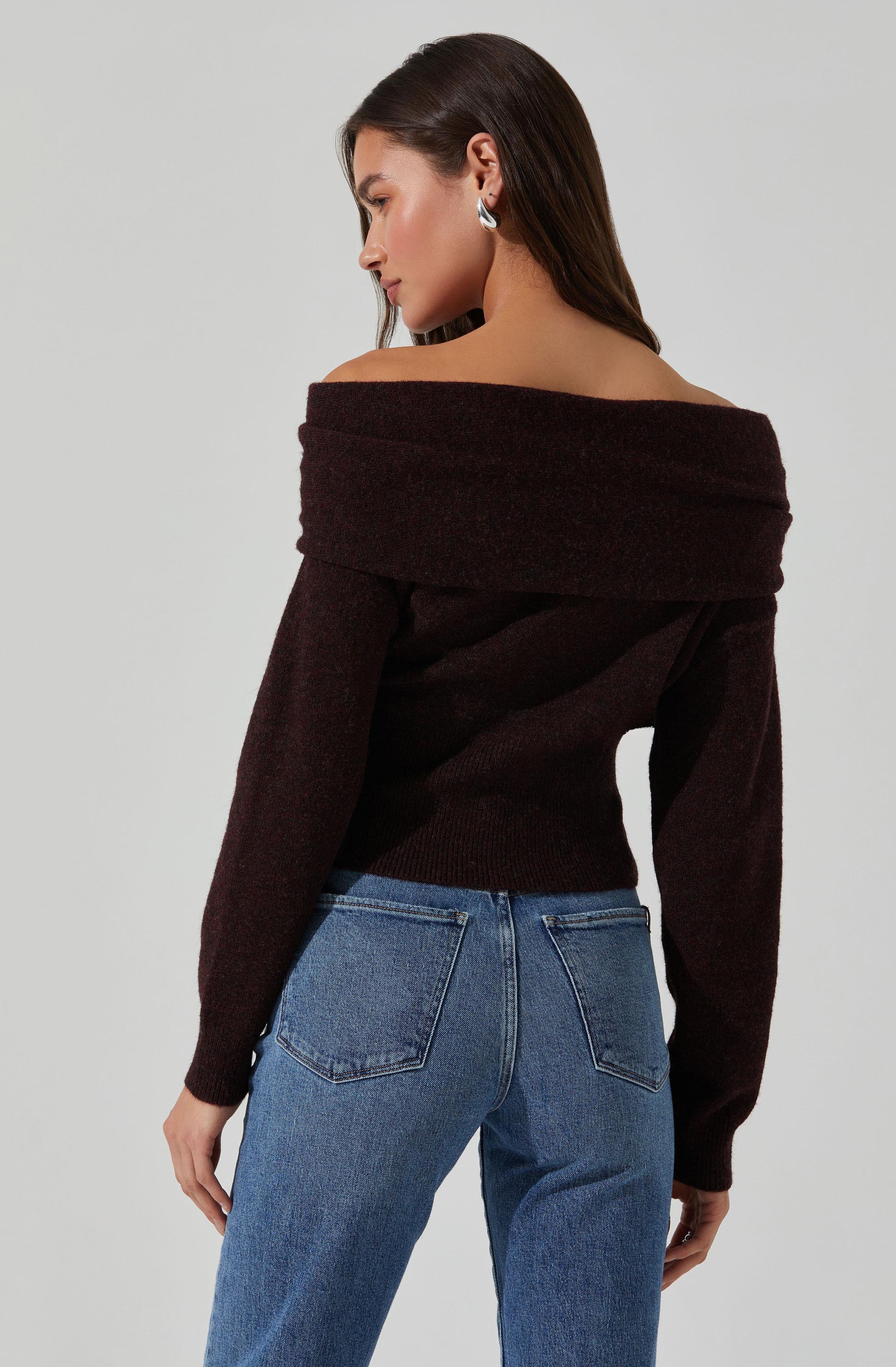 Wylie Off Shoulder Sweater-Aljck