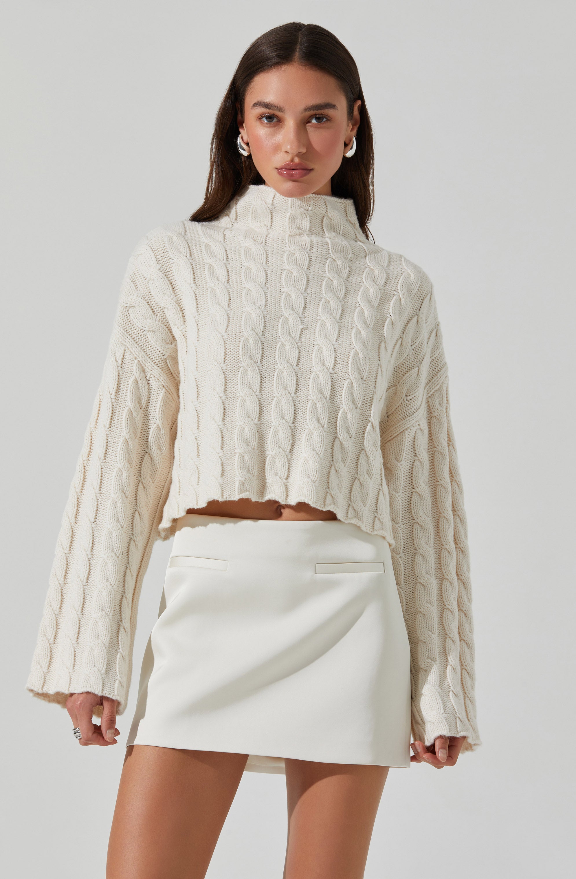 Sloan Cropped Cable Knit Sweater-Aljck