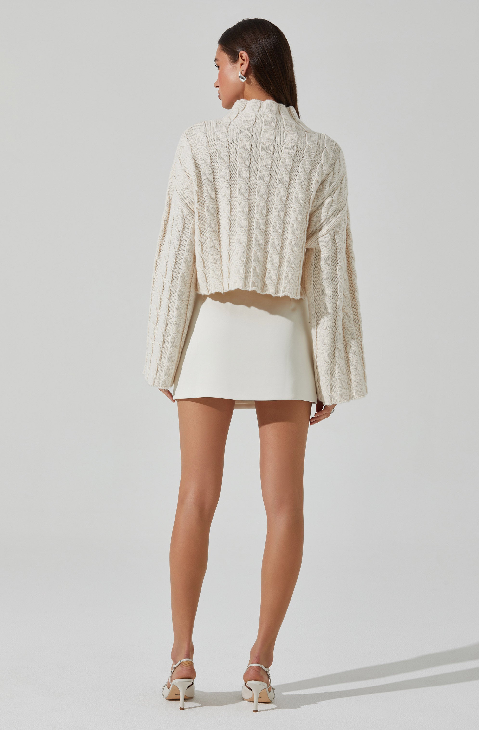 Sloan Cropped Cable Knit Sweater-Aljck