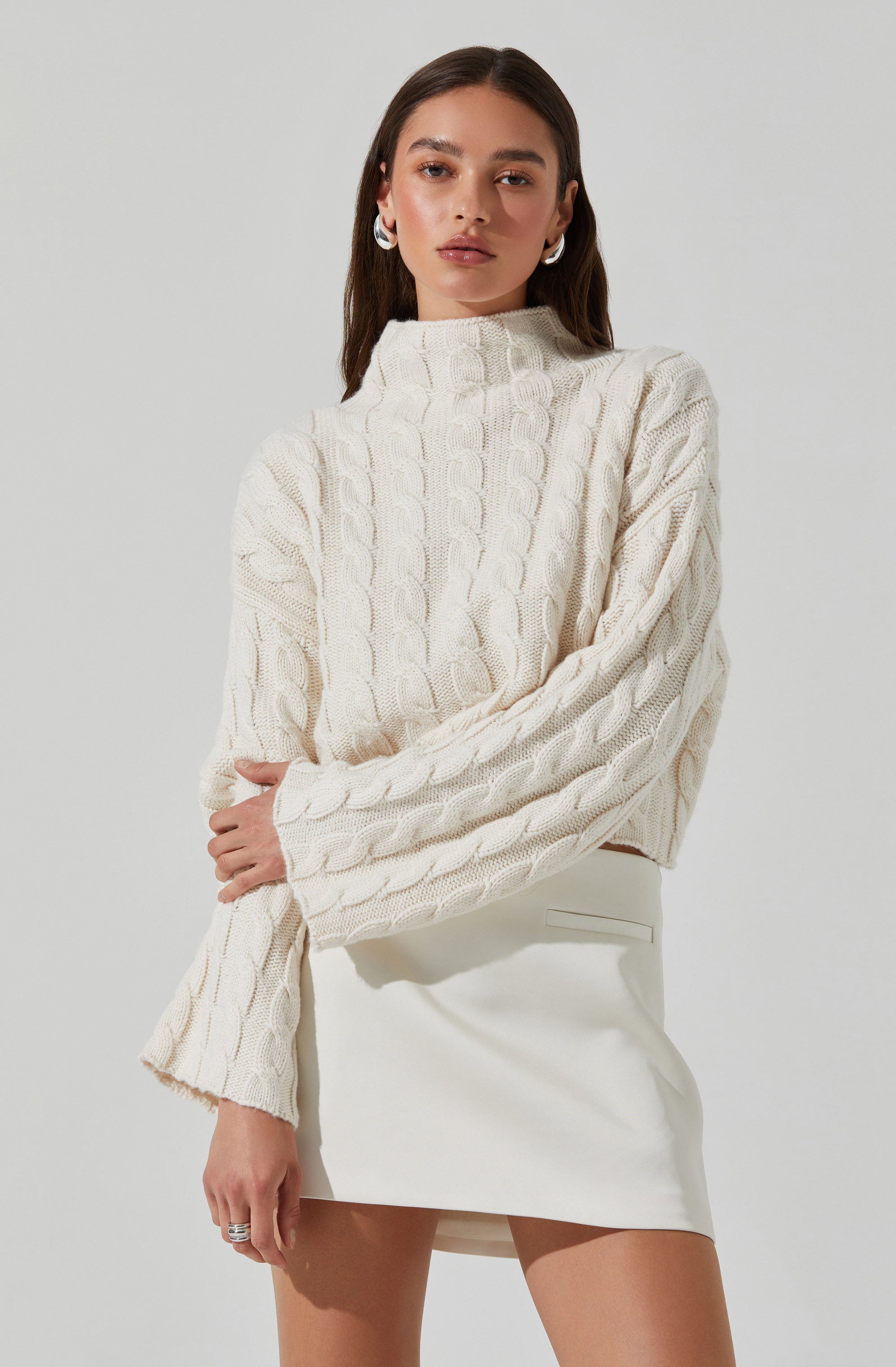 Sloan Cropped Cable Knit Sweater-Aljck