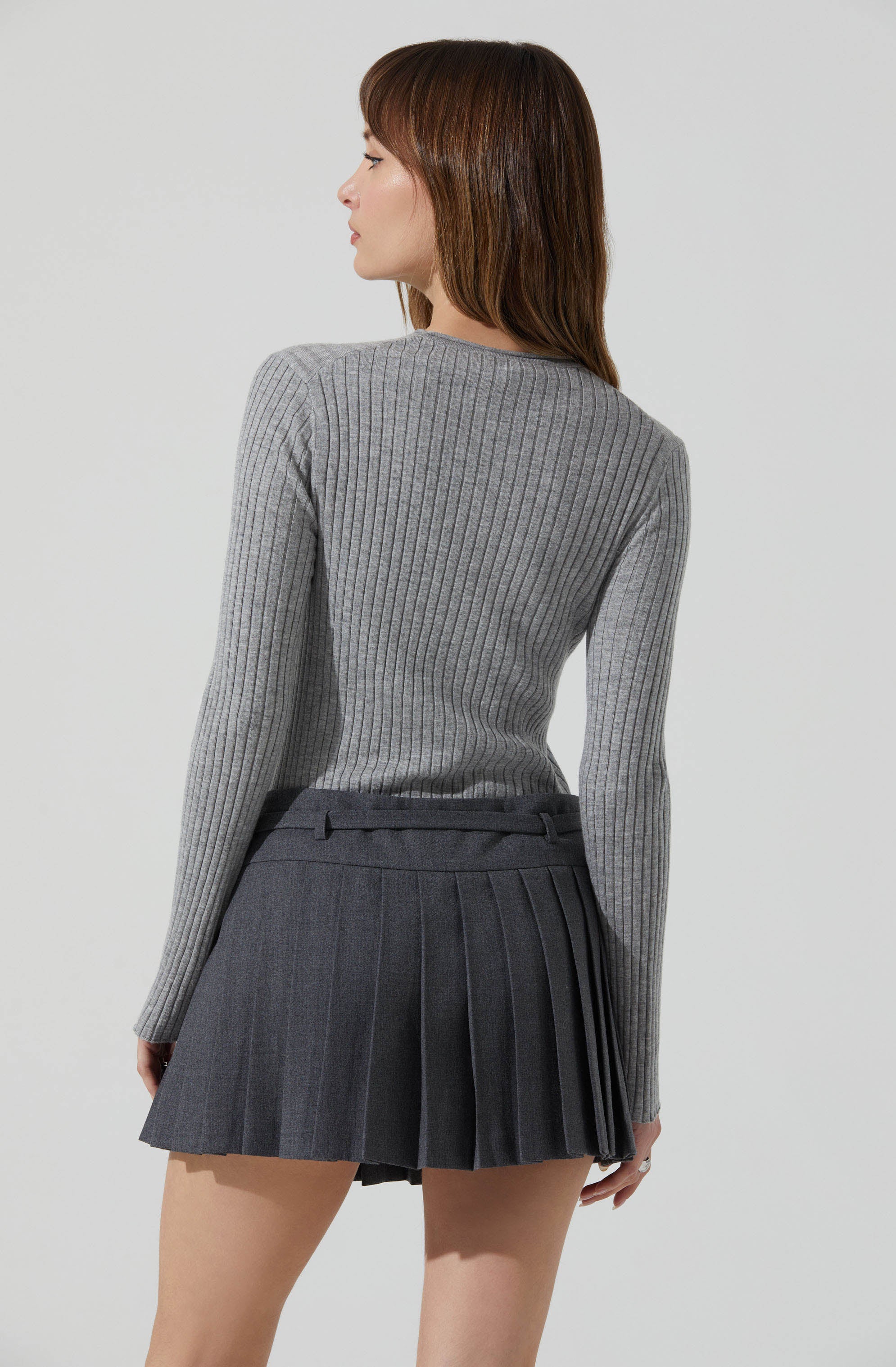 Reece Ribbed Long Sleeve Sweater-Aljck