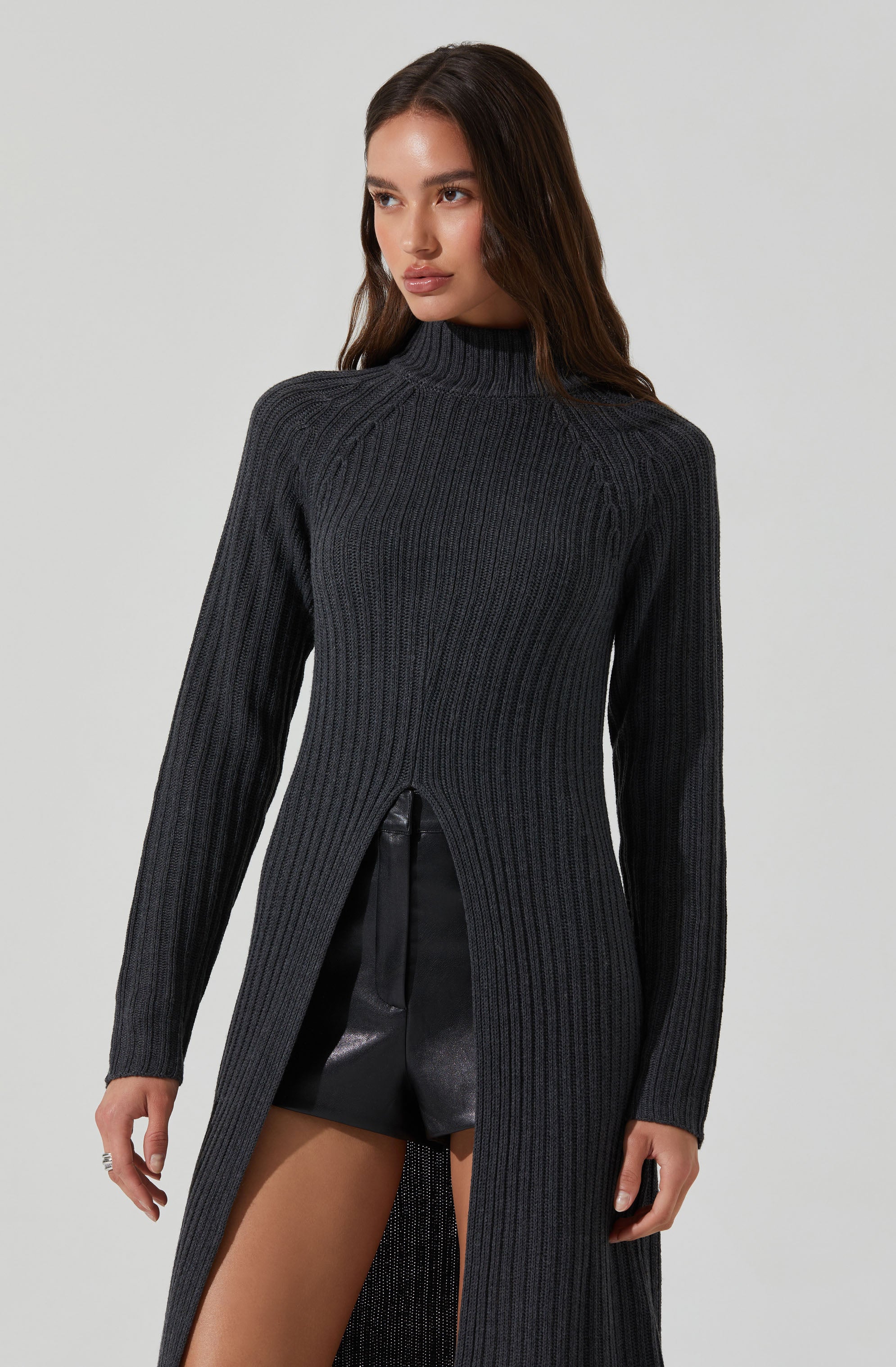 Estilo Mock Neck Slit Sweater-Aljck