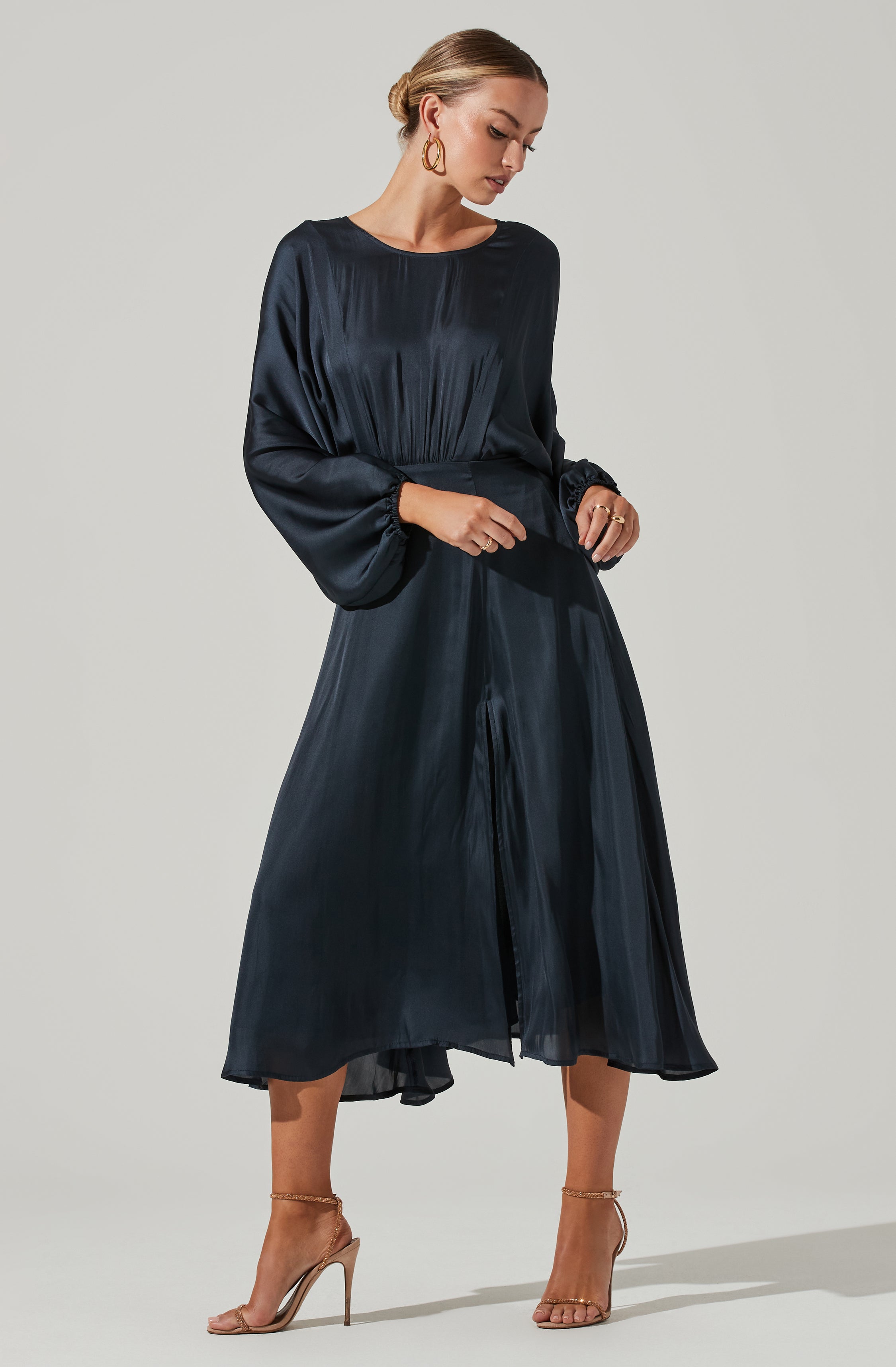Marin Dolman Sleeve Midi Dress-Aljck