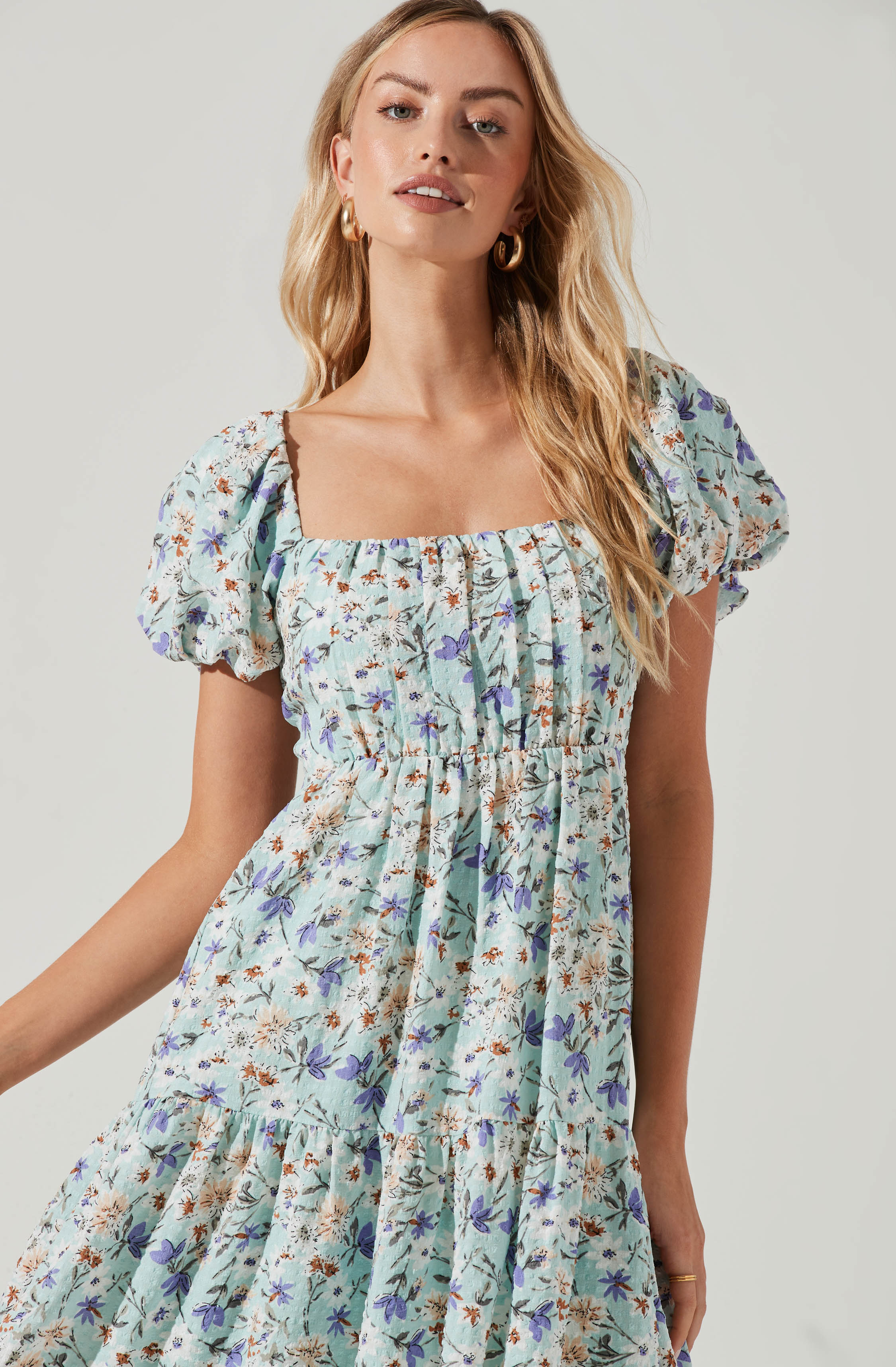 Bubble Sleeve Floral Tiered Midi Dress-Aljck