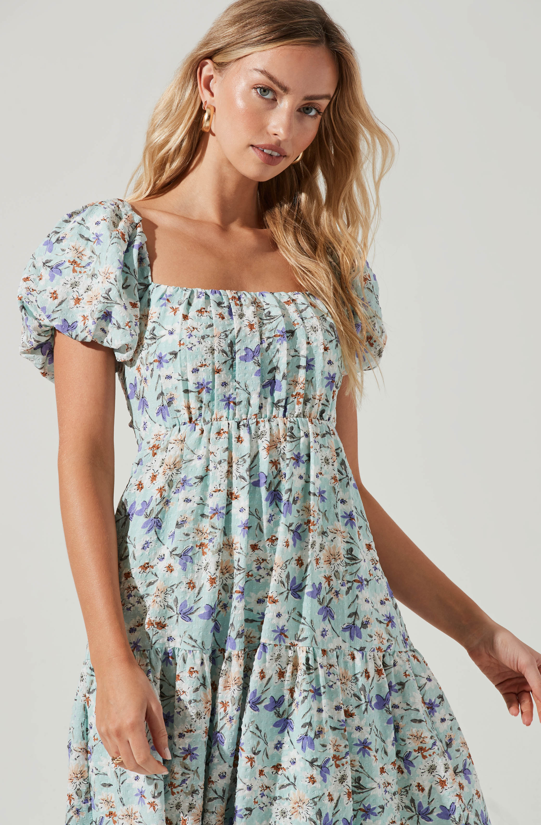 Bubble Sleeve Floral Tiered Midi Dress-Aljck